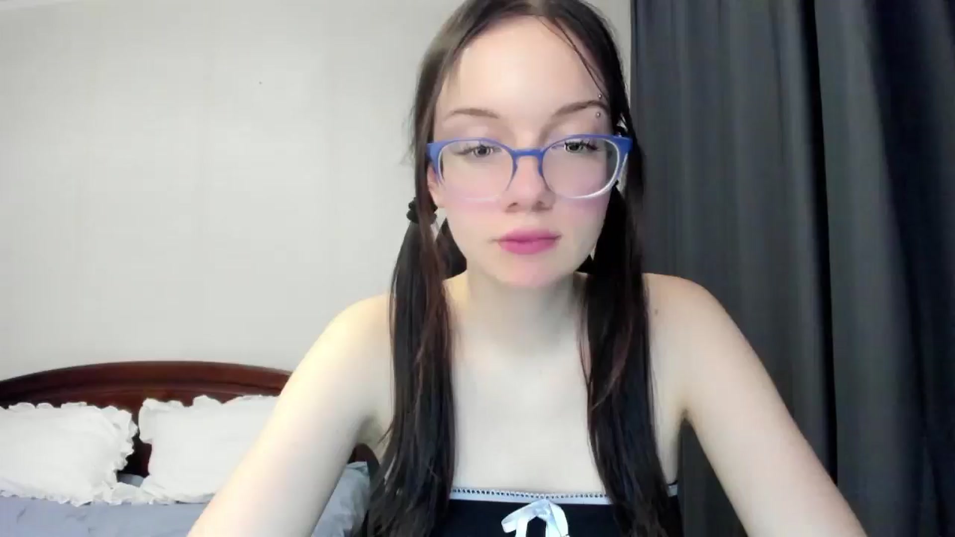 Gallery image thumbnail from Baby_Melania's myfreecams stream on, 12/23/2025, 01:25 image 19 of 20