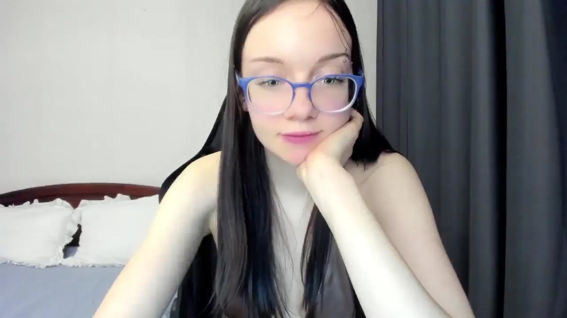 Gallery image thumbnail from Baby_Melania's myfreecams stream on, 12/23/2025, 21:40 image 19 of 20