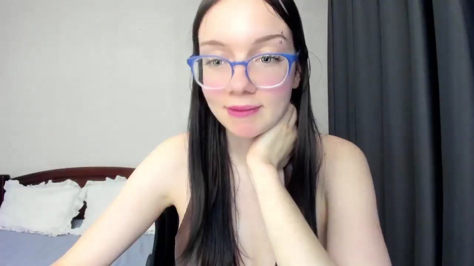 Gallery image thumbnail from Baby_Melania's myfreecams stream on, 12/23/2025, 23:41 image 13 of 20