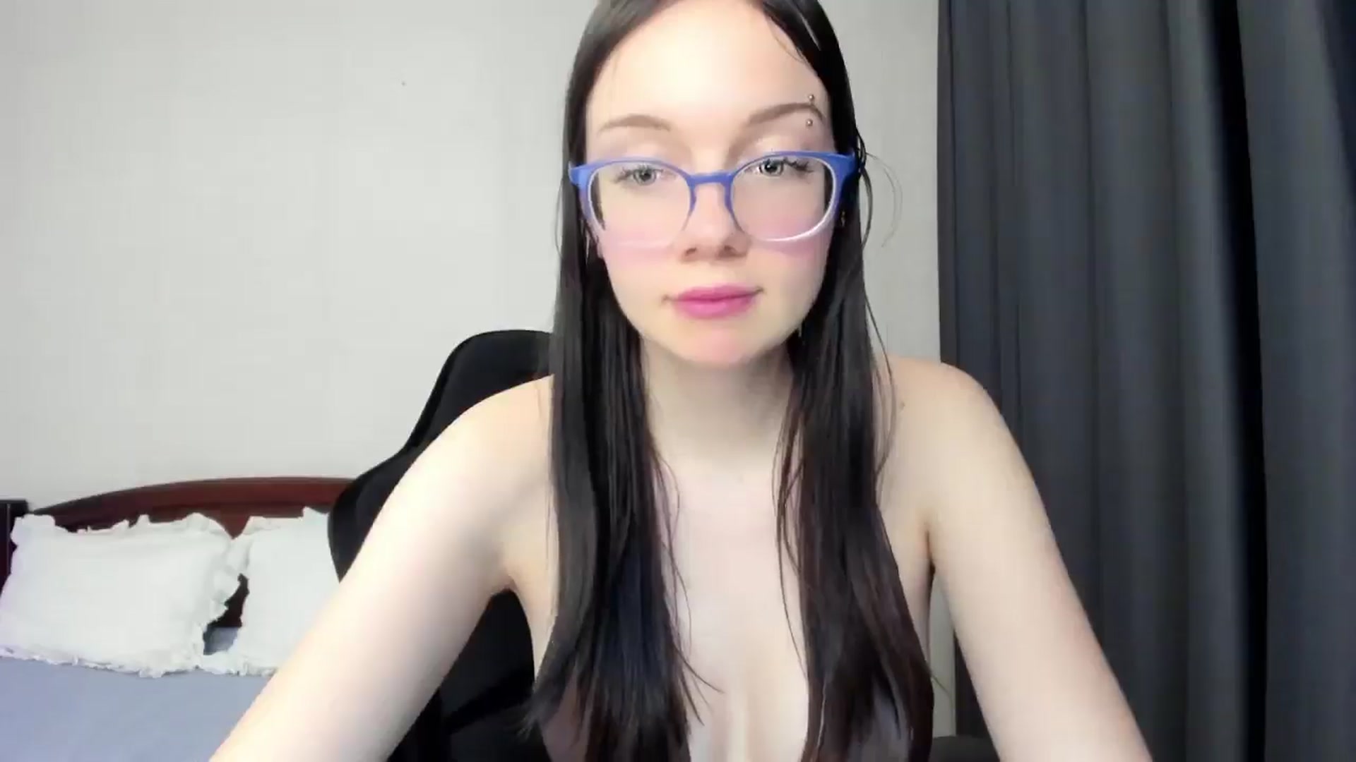 Gallery image thumbnail from Baby_Melania's myfreecams stream on, 12/23/2025, 23:41 image 20 of 20