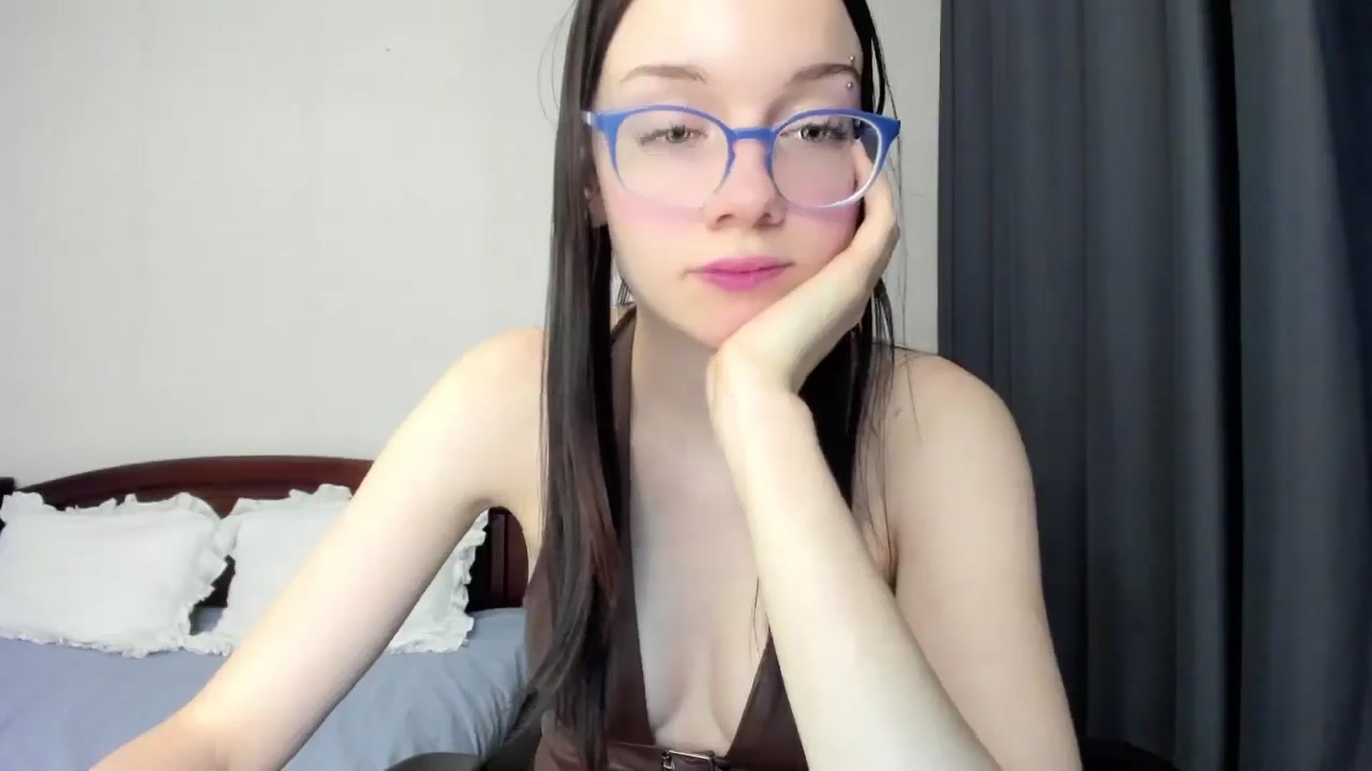 Gallery image thumbnail from Baby_Melania's myfreecams stream on, 12/24/2025, 03:12 image 16 of 20