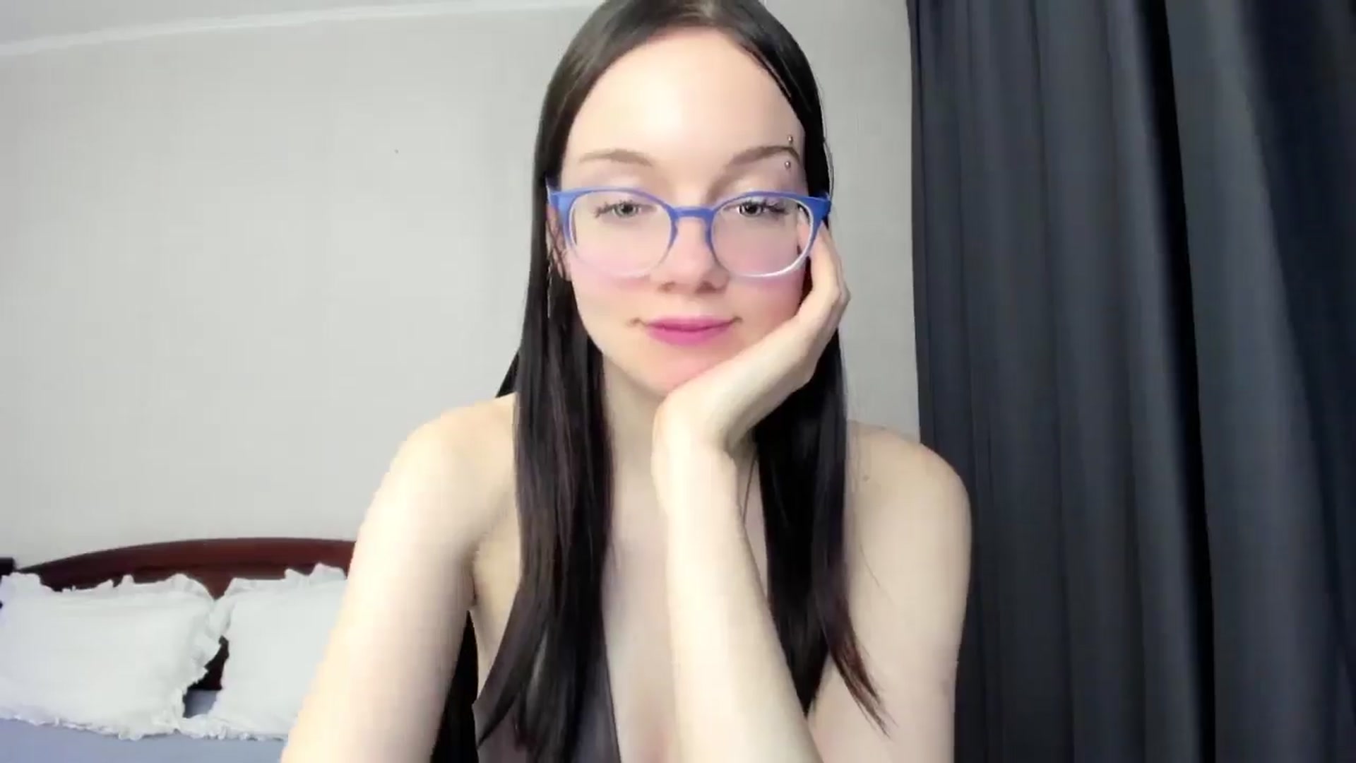 Gallery image thumbnail from Baby_Melania's myfreecams stream on, 12/24/2025, 03:12 image 13 of 20