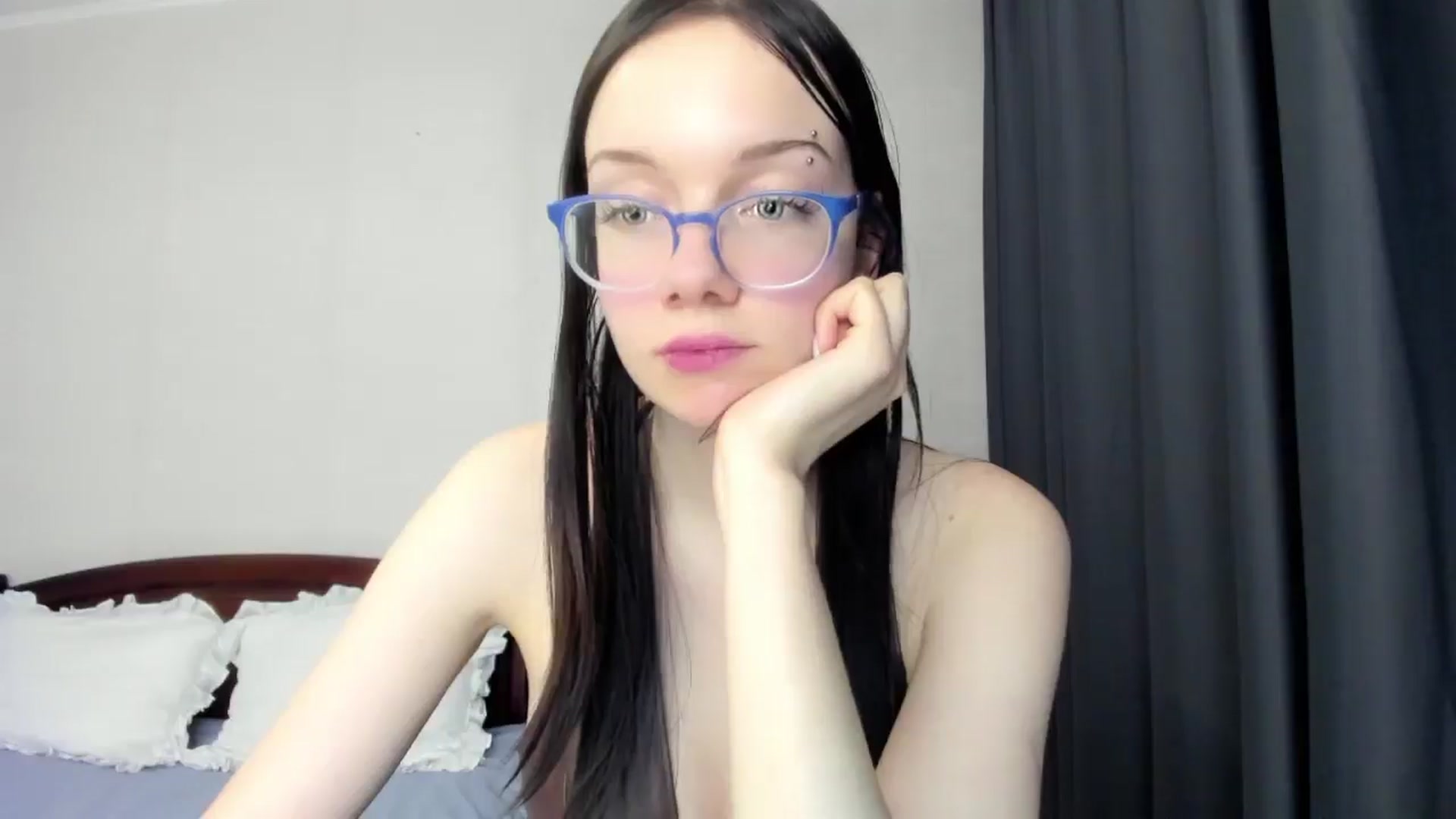 Gallery image thumbnail from Baby_Melania's myfreecams stream on, 12/24/2025, 03:12 image 17 of 20