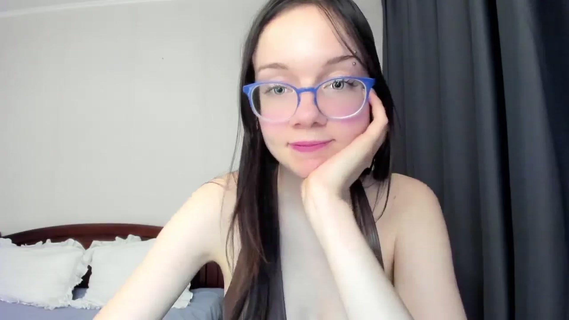 Gallery image thumbnail from Baby_Melania's myfreecams stream on, 12/24/2025, 03:12 image 5 of 20