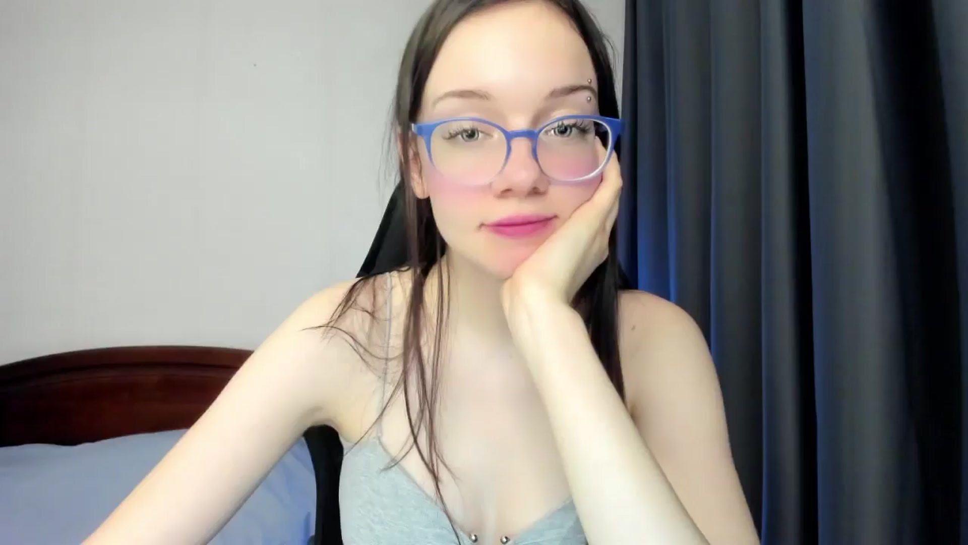 Gallery image thumbnail from Baby_Melania's myfreecams stream on, 12/25/2025, 24:13 image 2 of 20