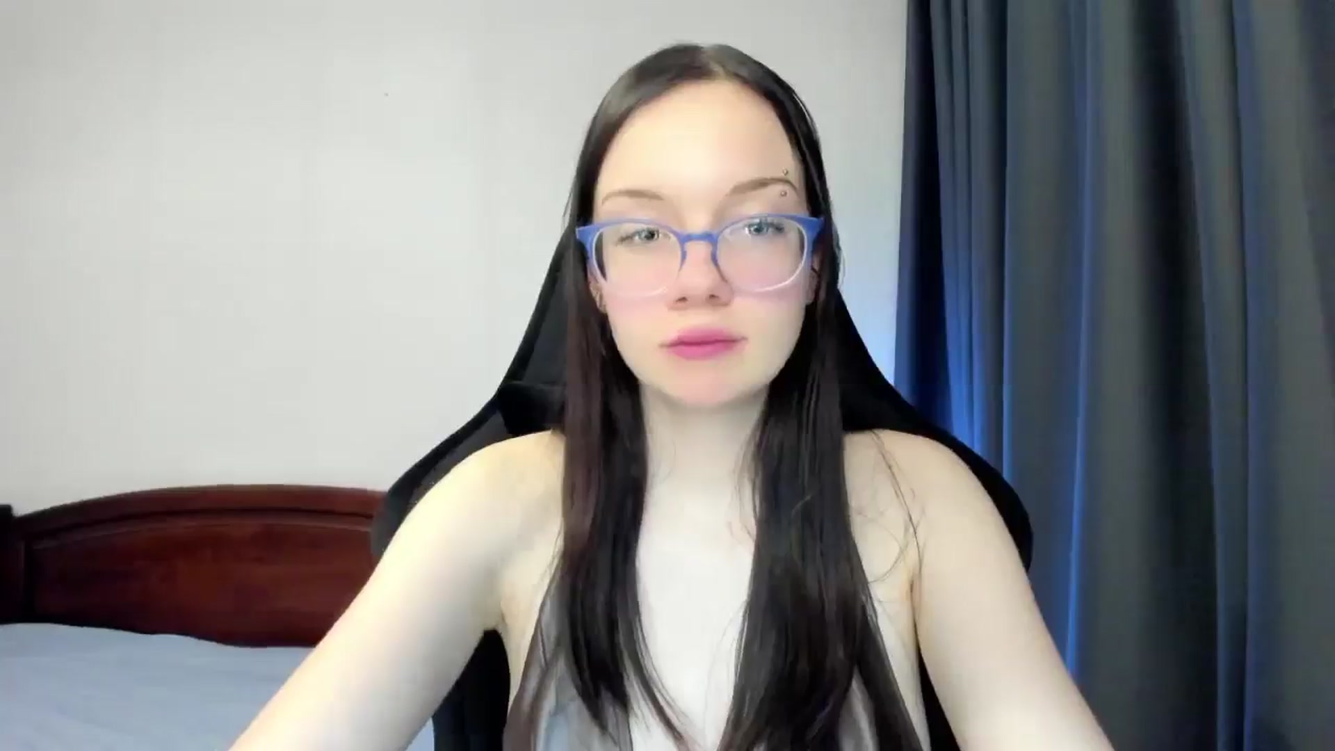 Gallery image thumbnail from Baby_Melania's myfreecams stream on, 12/25/2025, 23:57 image 13 of 20