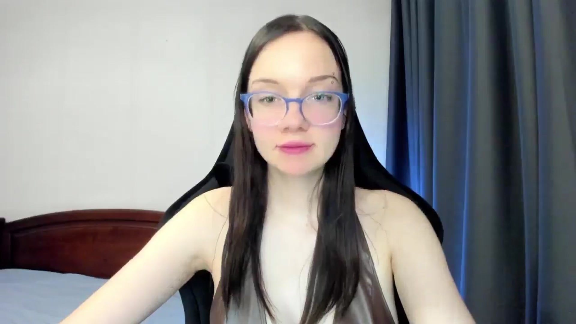 Gallery image thumbnail from Baby_Melania's myfreecams stream on, 12/25/2025, 23:57 image 11 of 20