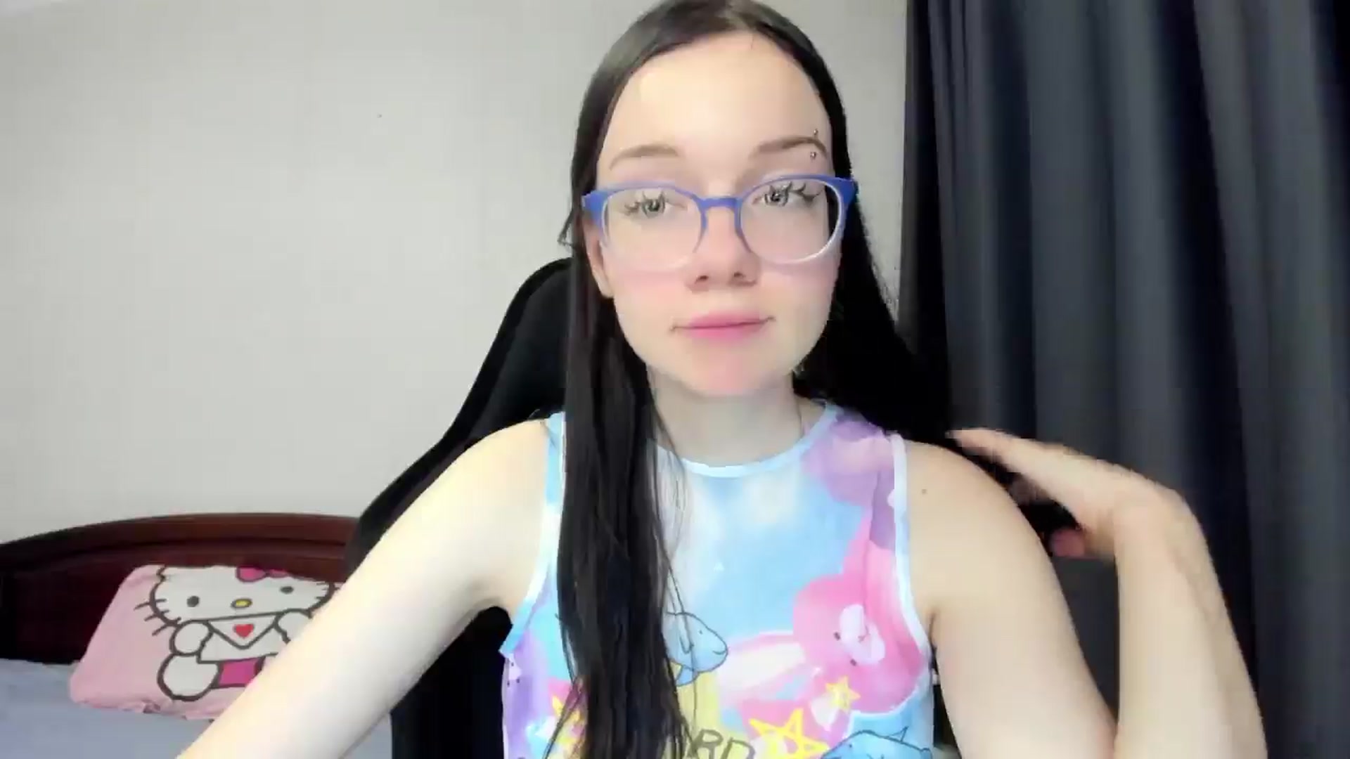 Gallery image thumbnail from Baby_Melania's myfreecams stream on, 12/27/2025, 23:54 image 16 of 20