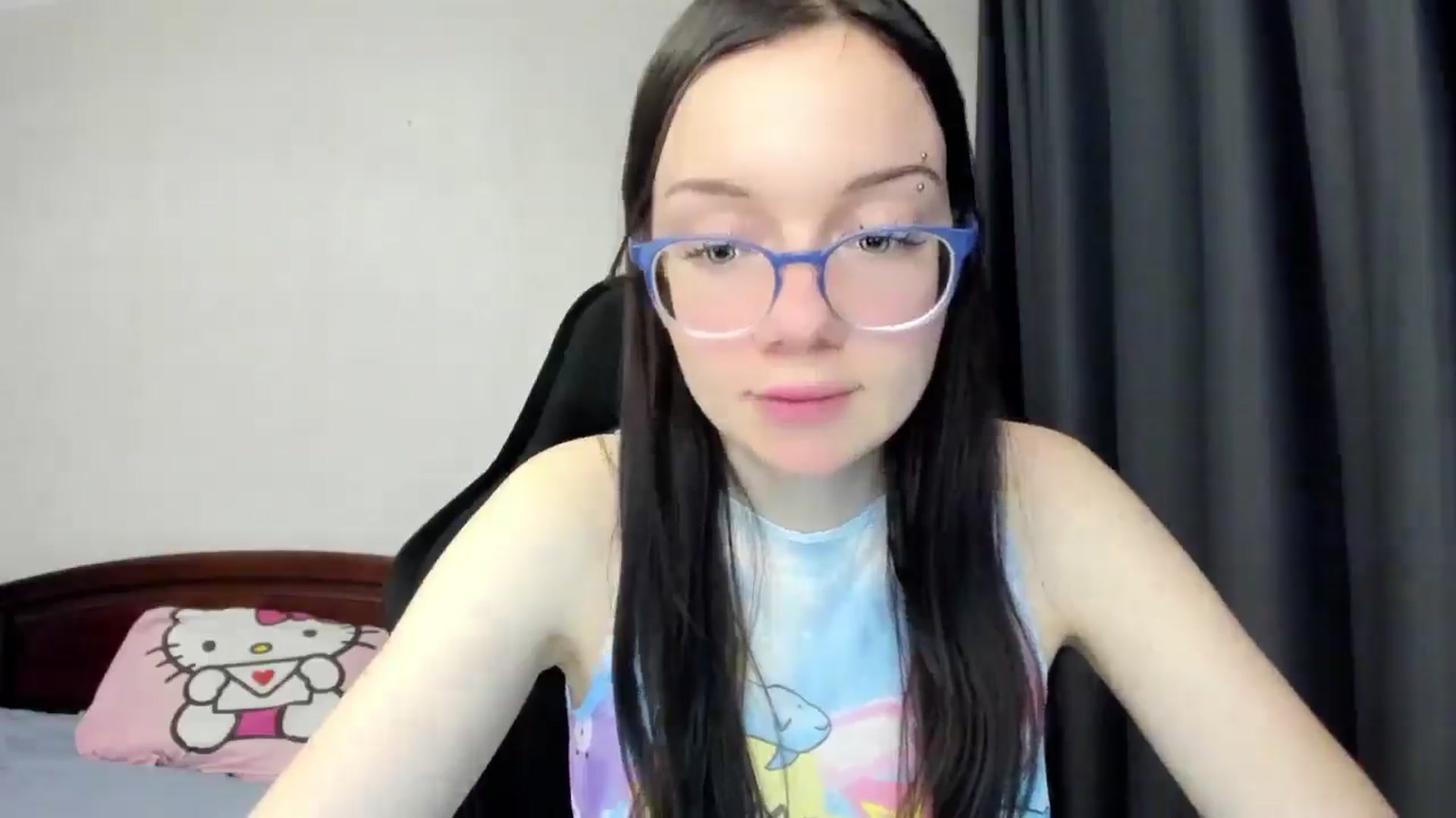 Gallery image thumbnail from Baby_Melania's myfreecams stream on, 12/27/2025, 23:54 image 18 of 20