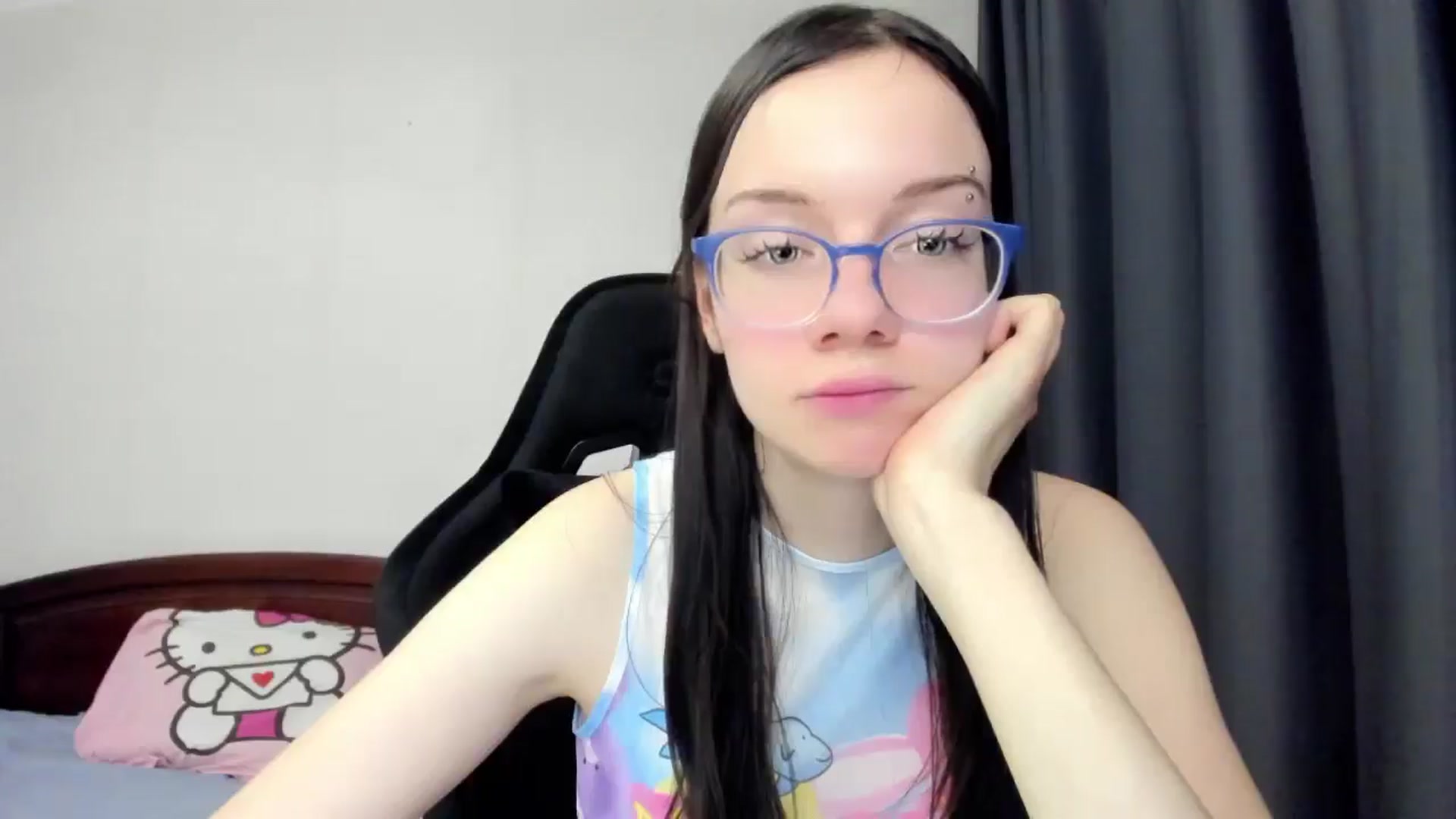 Gallery image thumbnail from Baby_Melania's myfreecams stream on, 12/27/2025, 23:54 image 19 of 20
