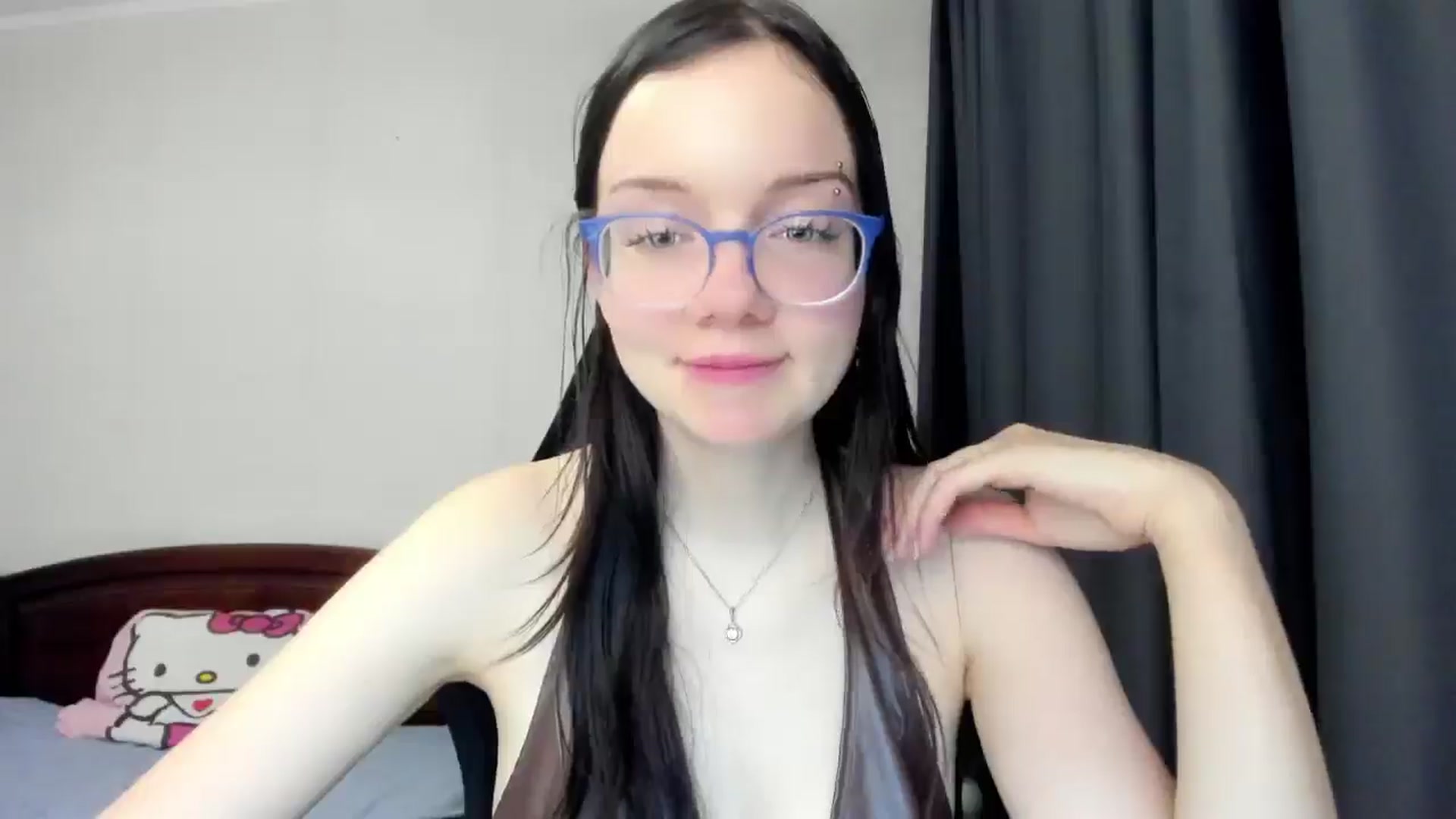 Gallery image thumbnail from Baby_Melania's myfreecams stream on, 12/28/2025, 22:38 image 14 of 20