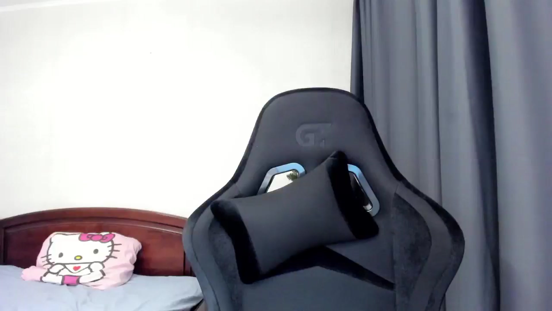 Gallery image thumbnail from Baby_Melania's myfreecams stream on, 12/28/2025, 22:38 image 13 of 20