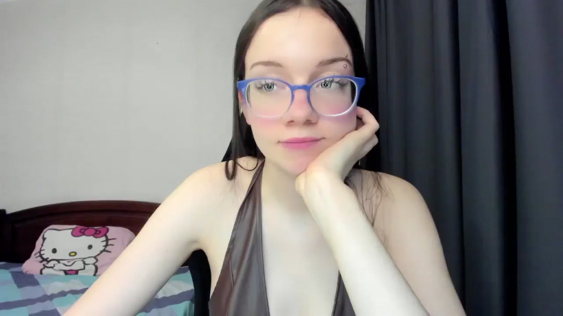Gallery image thumbnail from Baby_Melania's myfreecams stream on, 12/29/2025, 20:02 image 12 of 20
