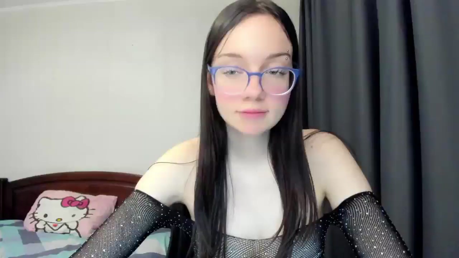 Gallery image thumbnail from Baby_Melania's myfreecams stream on, 12/30/2025, 22:19 image 2 of 20