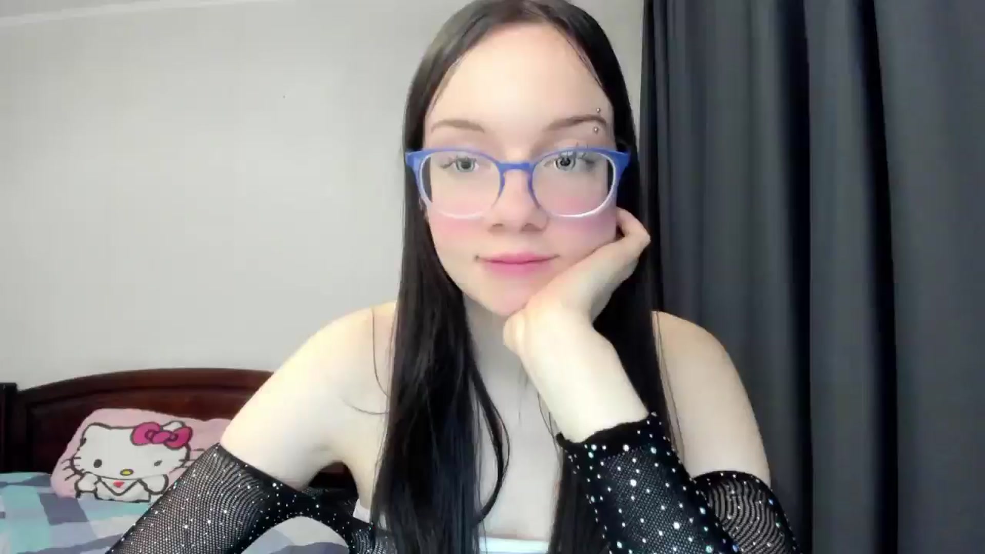 Gallery image thumbnail from Baby_Melania's myfreecams stream on, 12/30/2025, 22:19 image 9 of 20