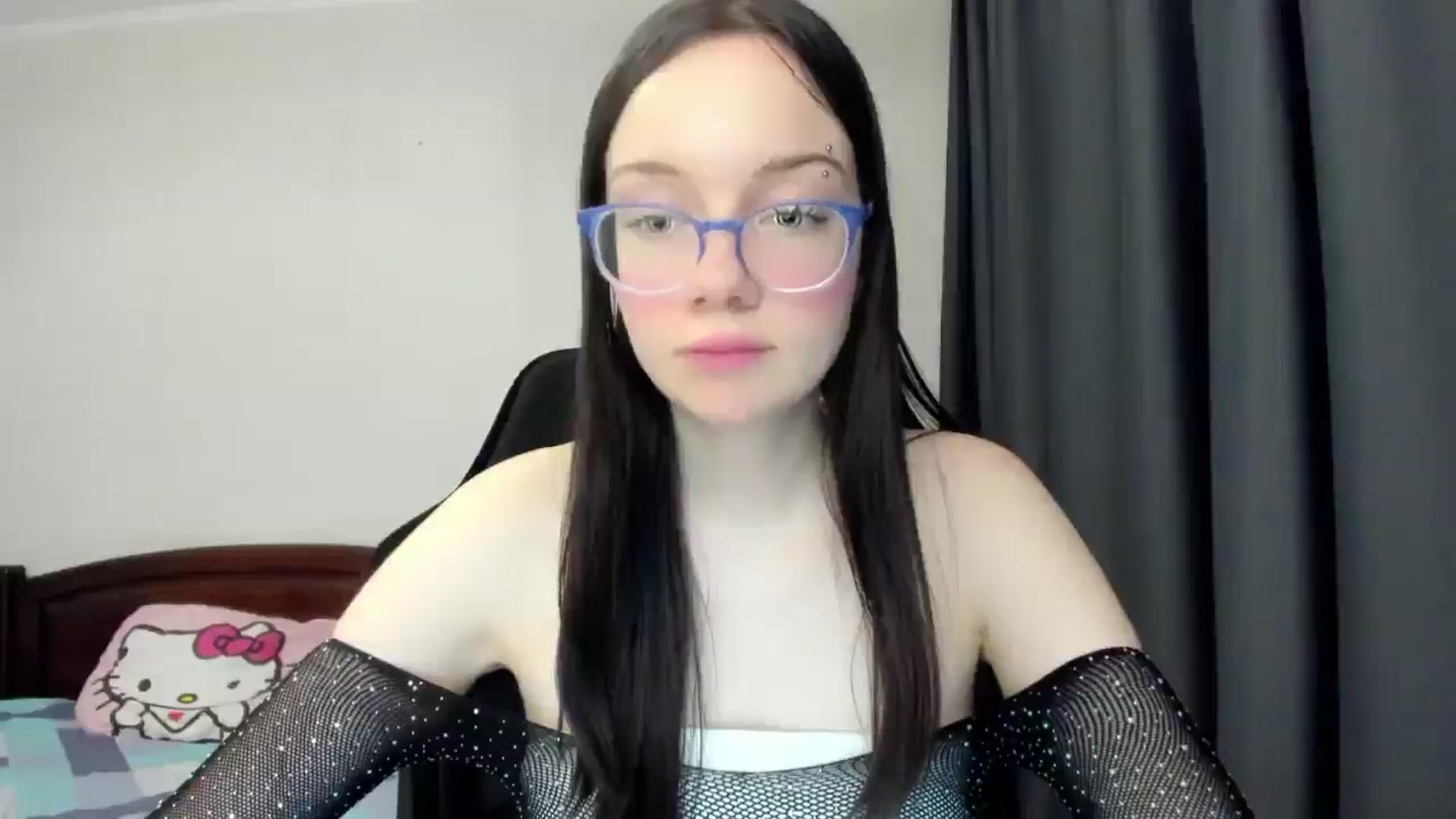 Gallery image thumbnail from Baby_Melania's myfreecams stream on, 12/30/2025, 22:19 image 14 of 20