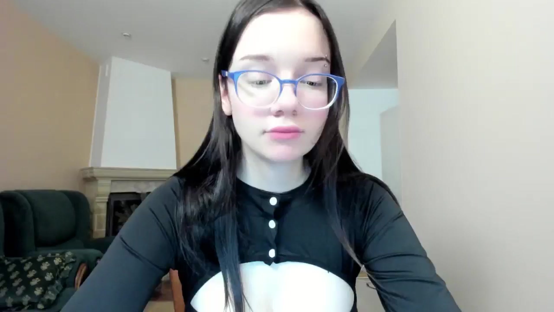 Gallery image thumbnail from Baby_Melania's myfreecams stream on, 02/24/2026, 24:12 image 14 of 20