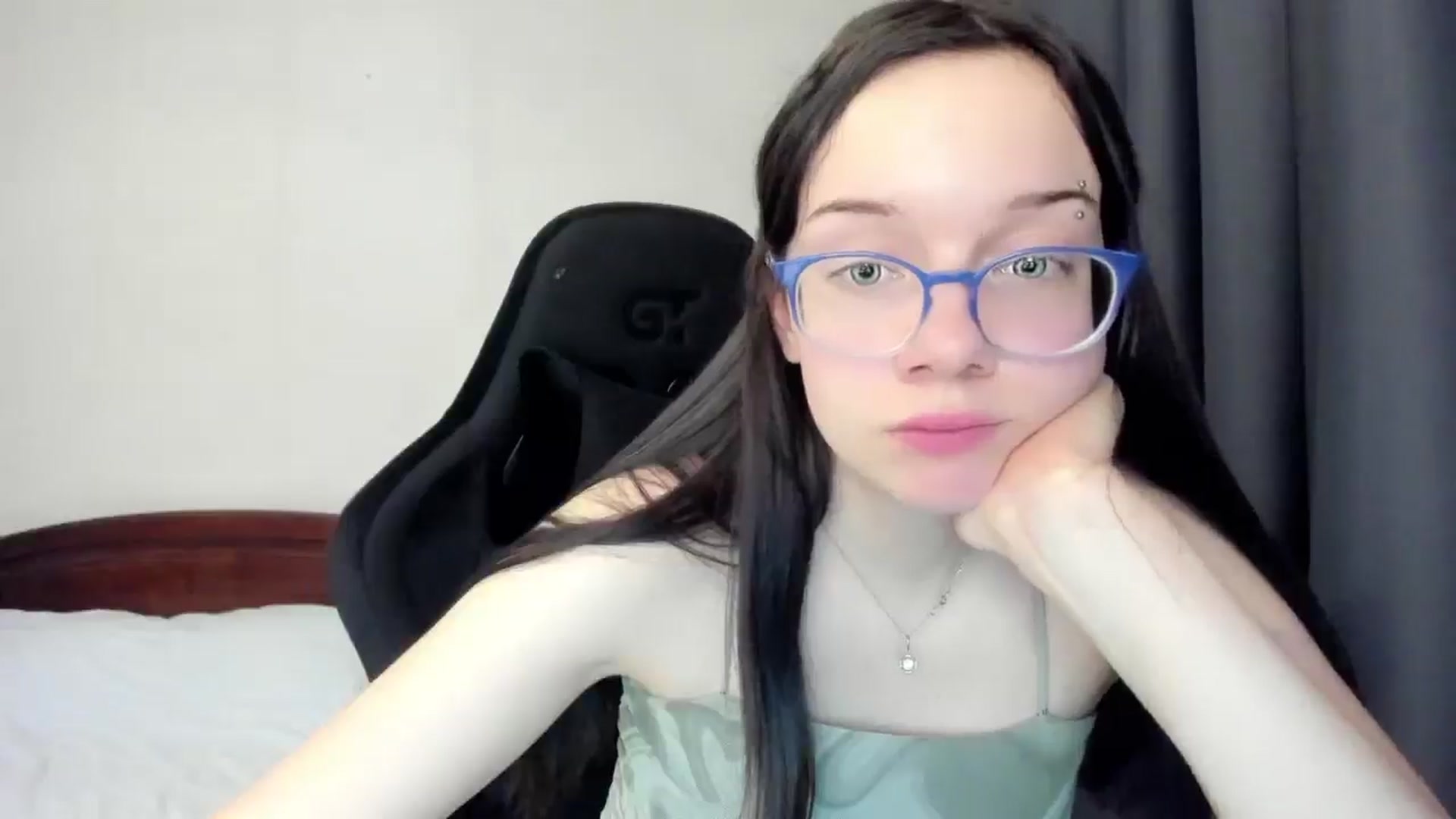 Gallery image thumbnail from Baby_Melania's myfreecams stream on, 03/05/2026, 02:24 image 17 of 20