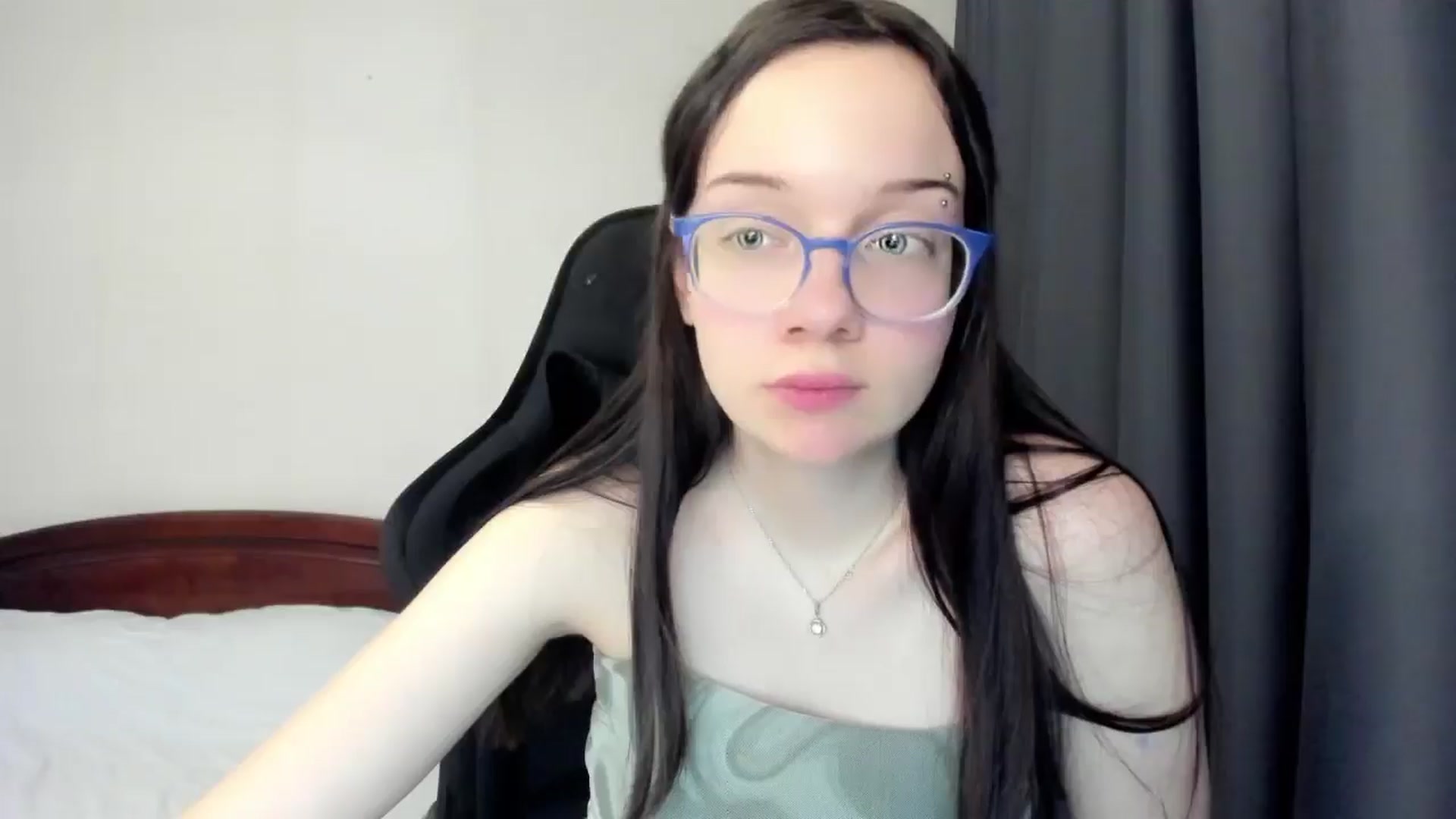 Gallery image thumbnail from Baby_Melania's myfreecams stream on, 03/05/2026, 02:24 image 16 of 20