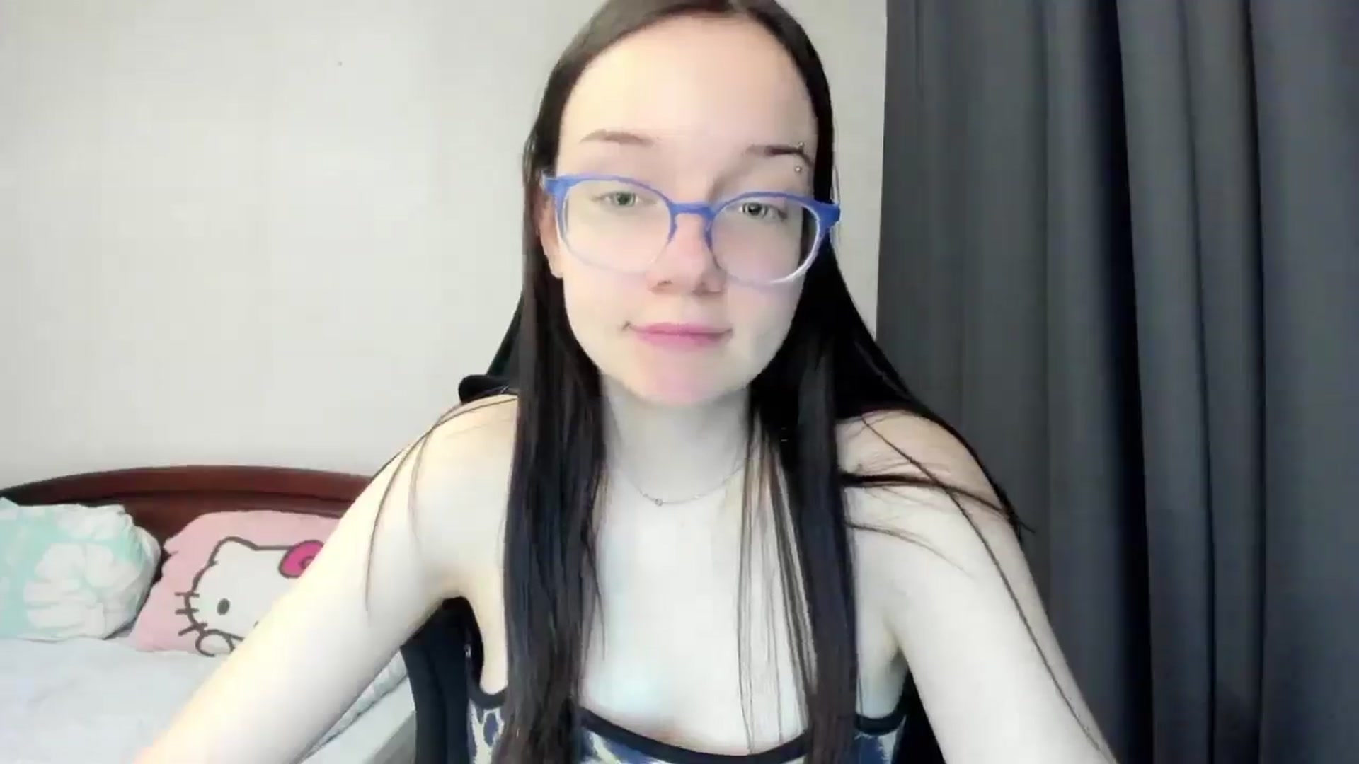 Gallery image thumbnail from Baby_Melania's myfreecams stream on, 03/06/2026, 13:21 image 12 of 20