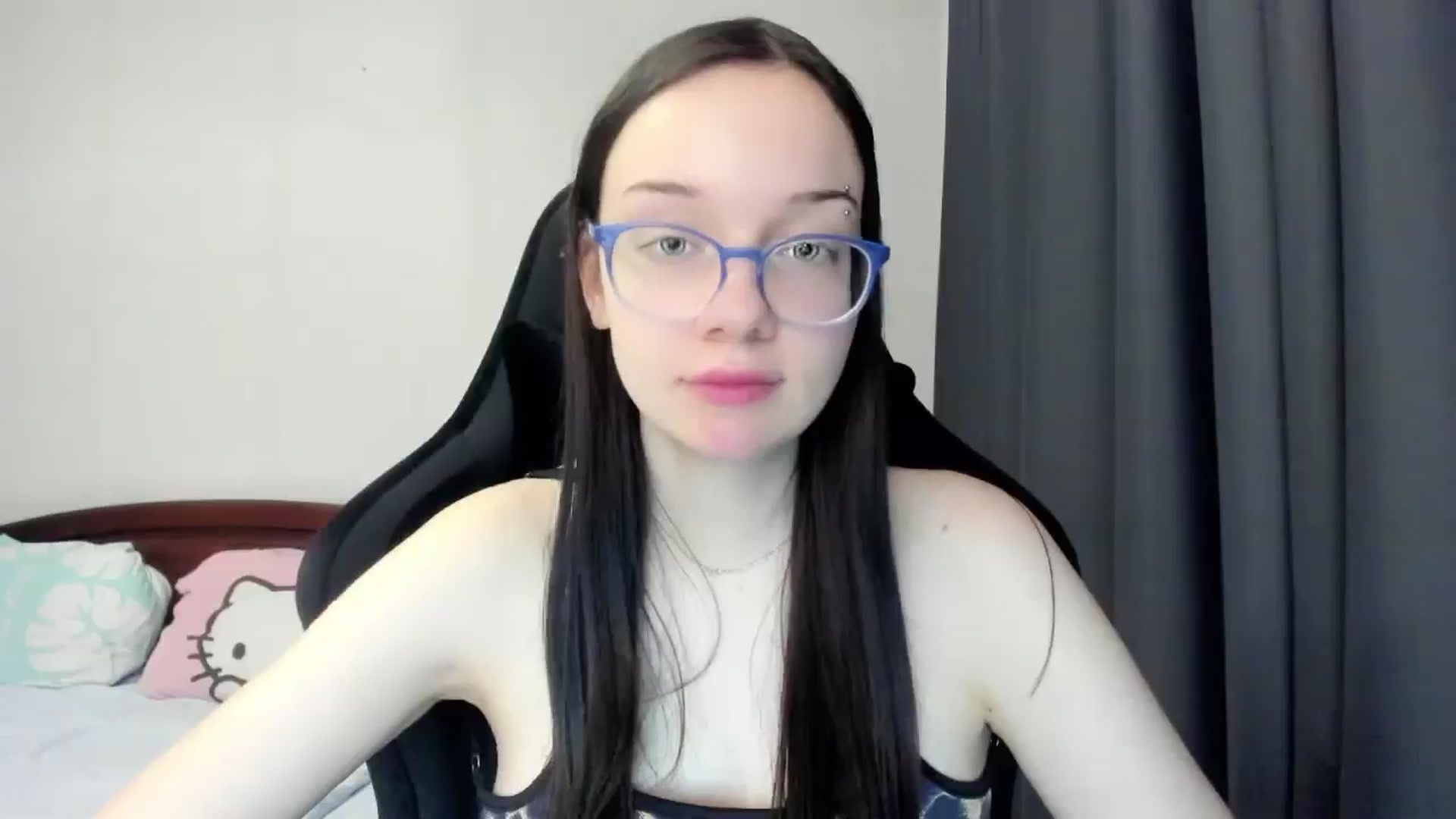 Gallery image thumbnail from Baby_Melania's myfreecams stream on, 03/06/2026, 13:21 image 20 of 20