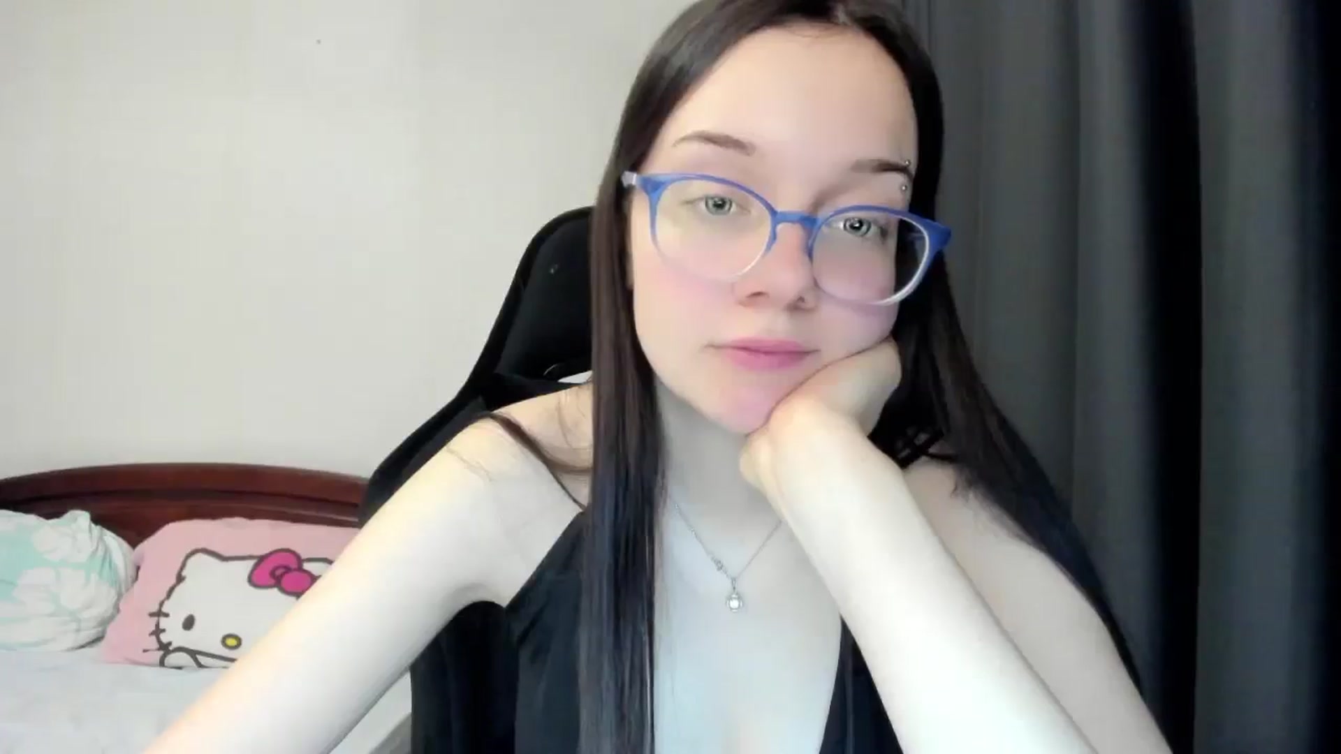 Gallery image thumbnail from Baby_Melania's myfreecams stream on, 03/06/2026, 17:38 image 9 of 20