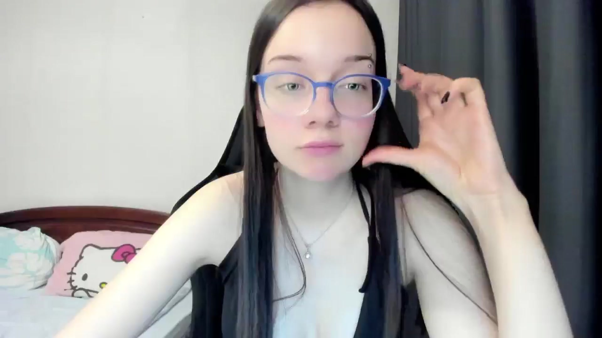 Gallery image thumbnail from Baby_Melania's myfreecams stream on, 03/06/2026, 17:38 image 12 of 20