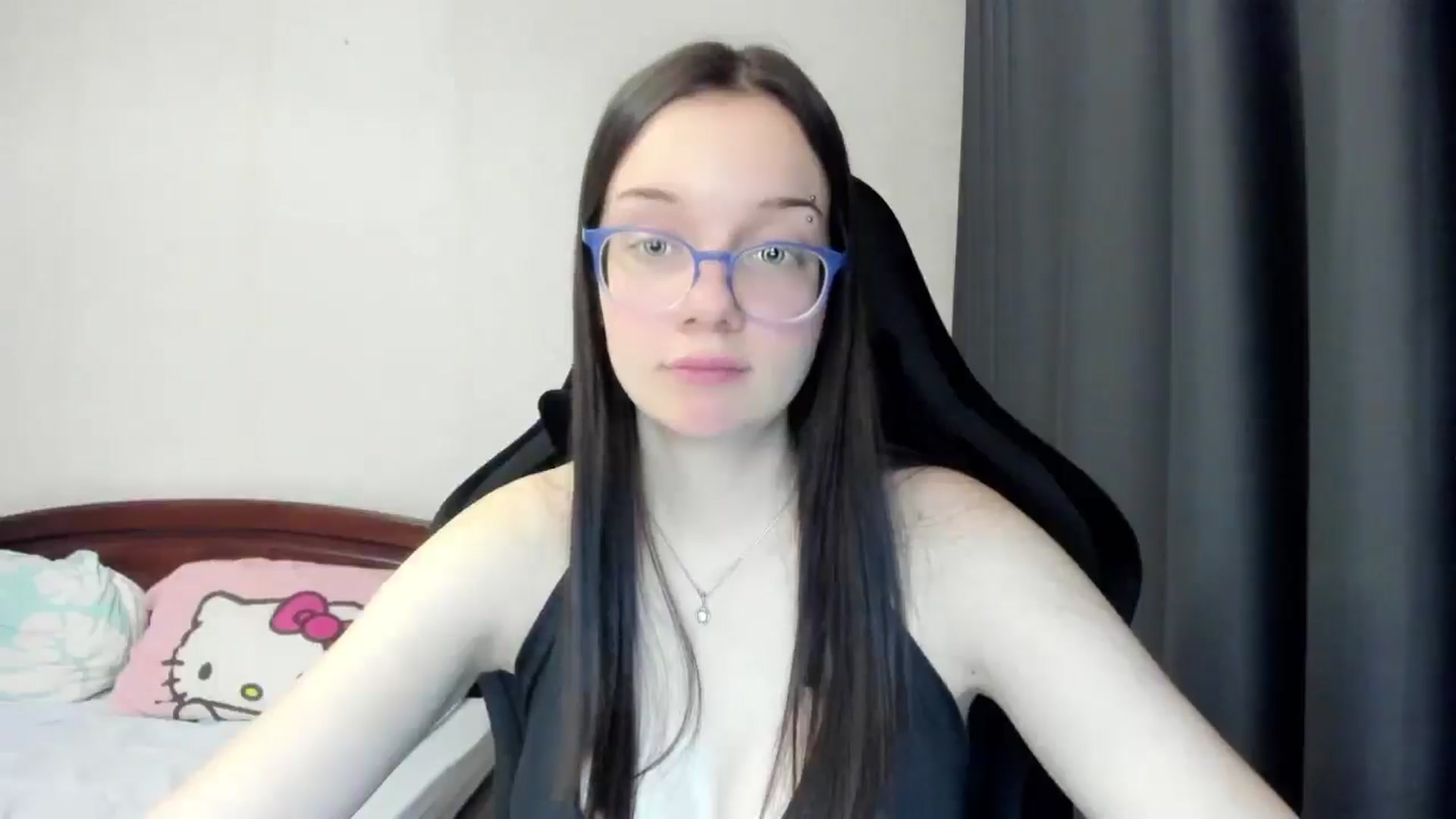 Gallery image thumbnail from Baby_Melania's myfreecams stream on, 03/06/2026, 17:38 image 18 of 20