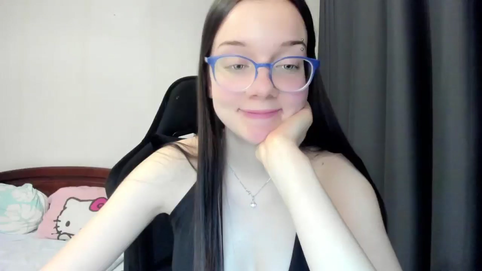 Gallery image thumbnail from Baby_Melania's myfreecams stream on, 03/06/2026, 17:38 image 8 of 20