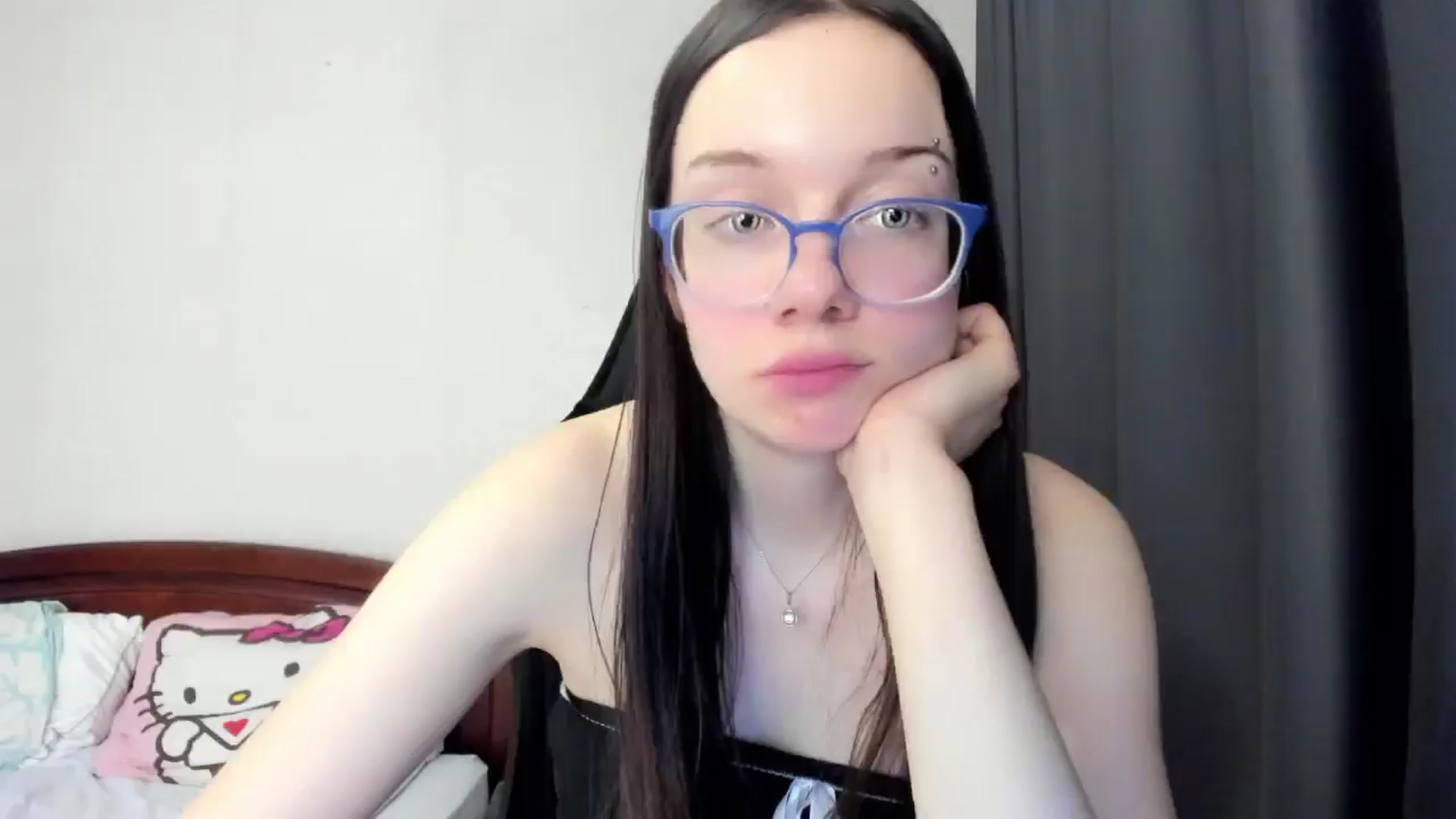 Gallery image thumbnail from Baby_Melania's myfreecams stream on, 03/10/2026, 02:10 image 6 of 20