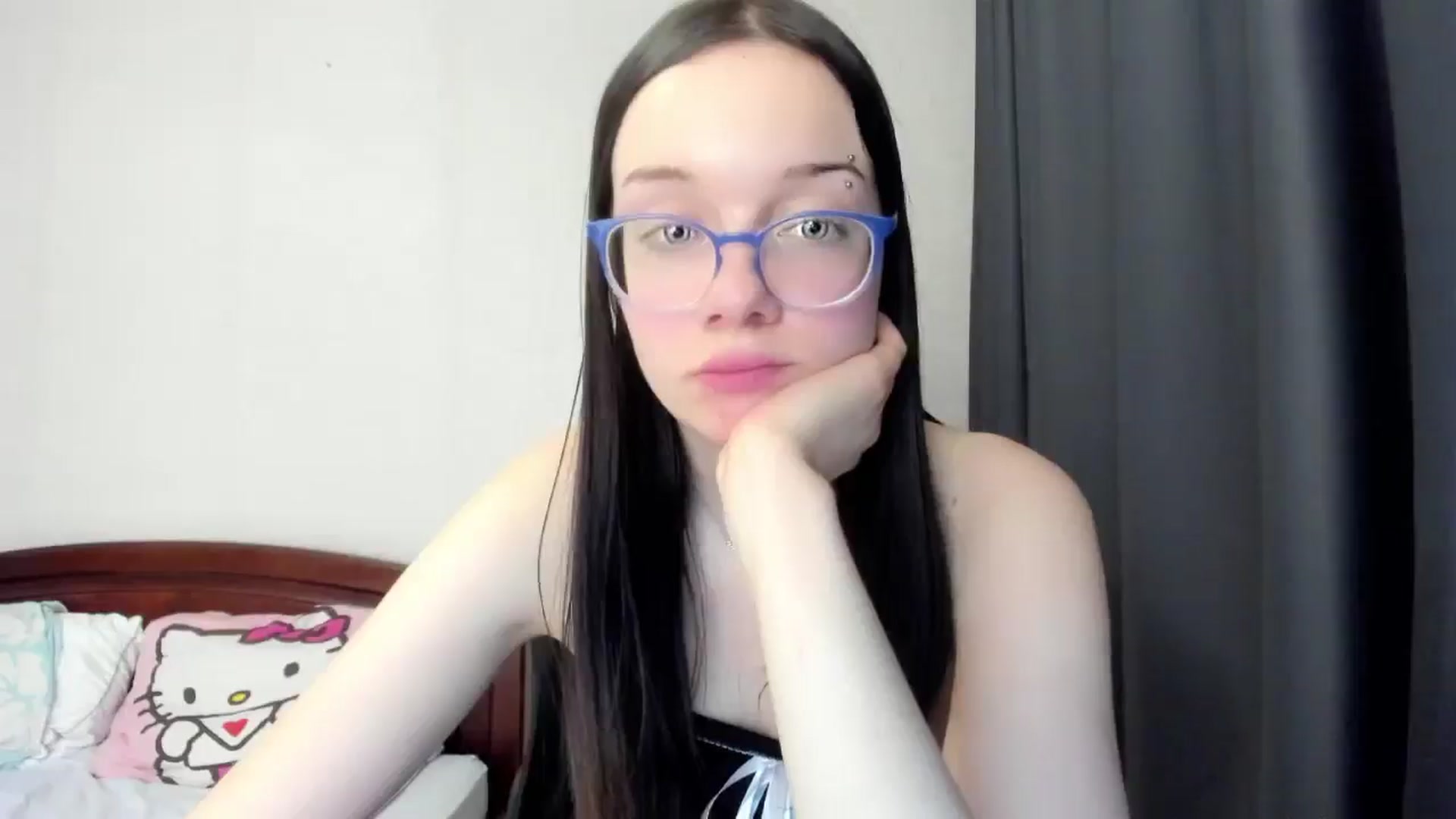 Gallery image thumbnail from Baby_Melania's myfreecams stream on, 03/10/2026, 02:10 image 13 of 20