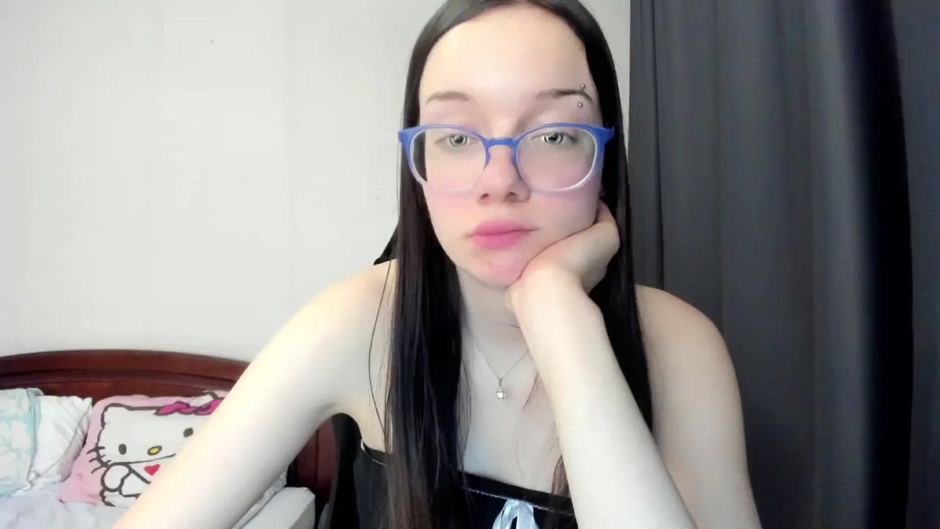 Gallery image thumbnail from Baby_Melania's myfreecams stream on, 03/10/2026, 02:10 image 7 of 20