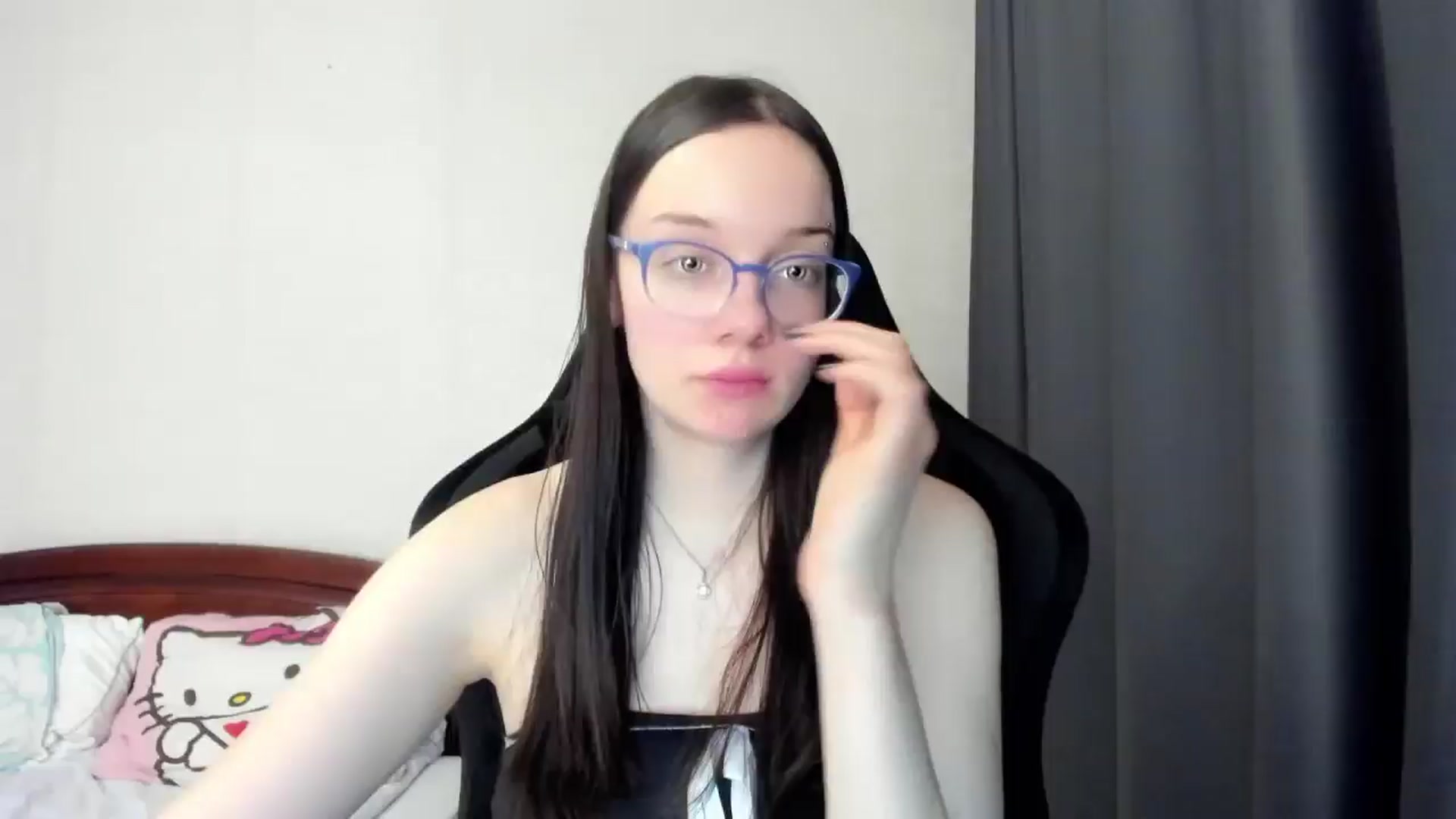 Gallery image thumbnail from Baby_Melania's myfreecams stream on, 03/10/2026, 02:10 image 2 of 20