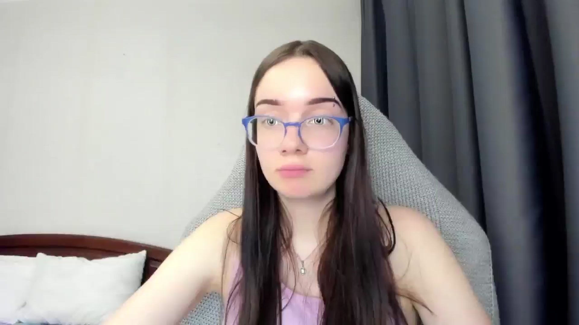 Gallery image thumbnail from Baby_Melania's myfreecams stream on, 03/25/2026, 18:38 image 15 of 20