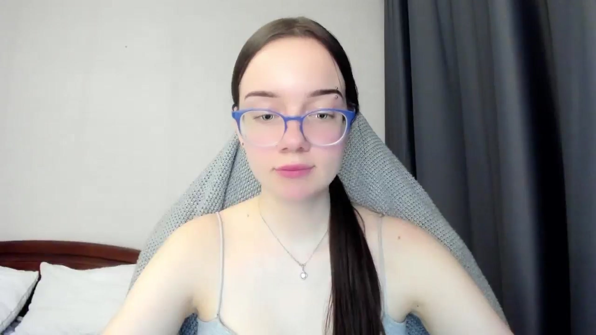 Gallery image thumbnail from Baby_Melania's myfreecams stream on, 03/26/2026, 19:50 image 17 of 20