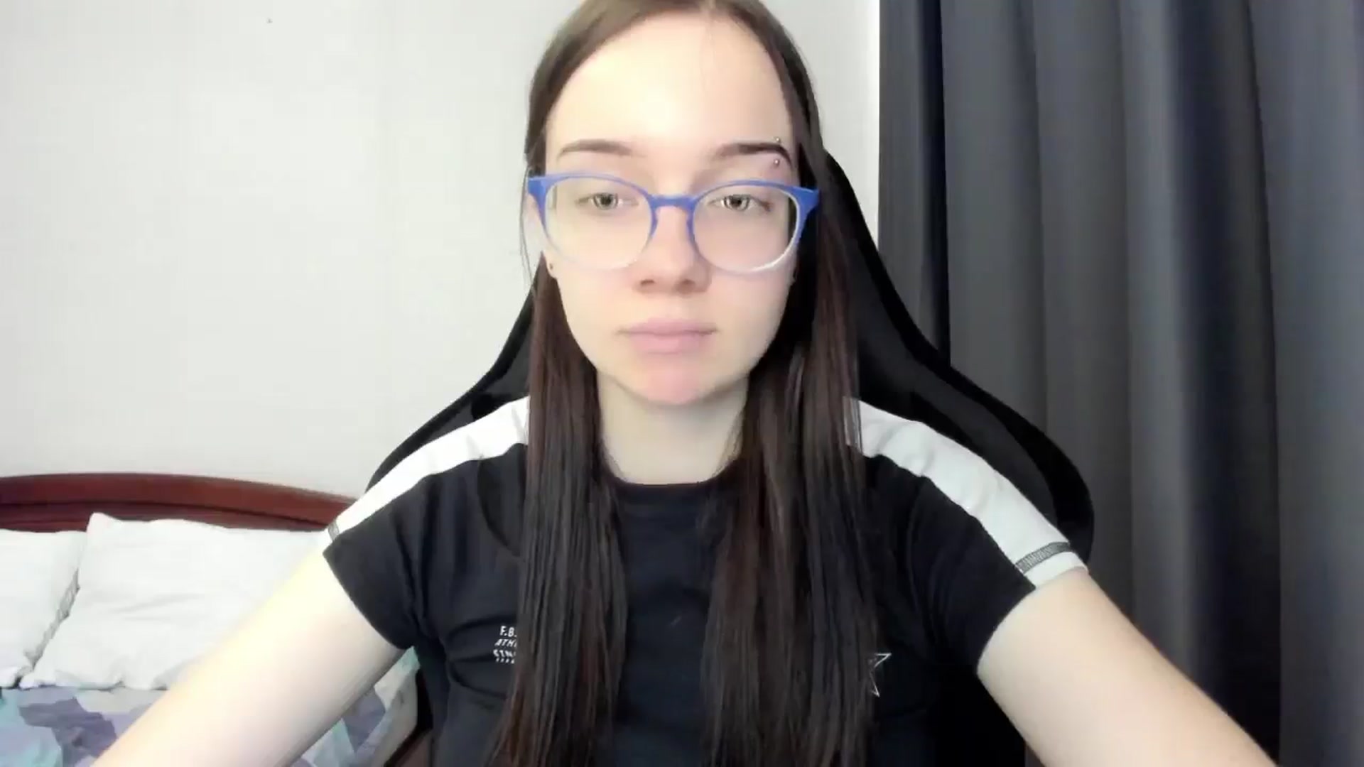 Gallery image thumbnail from Baby_Melania's myfreecams stream on, 03/27/2026, 13:39 image 5 of 20