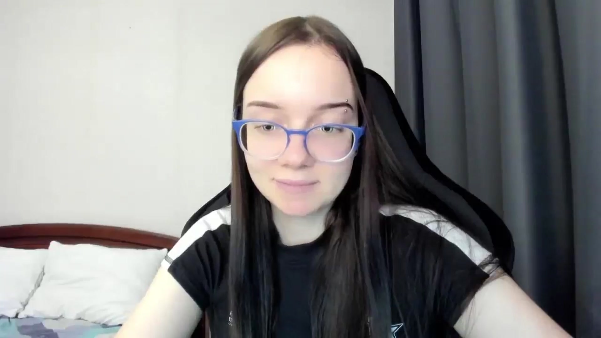 Gallery image thumbnail from Baby_Melania's myfreecams stream on, 03/27/2026, 15:36 image 2 of 20