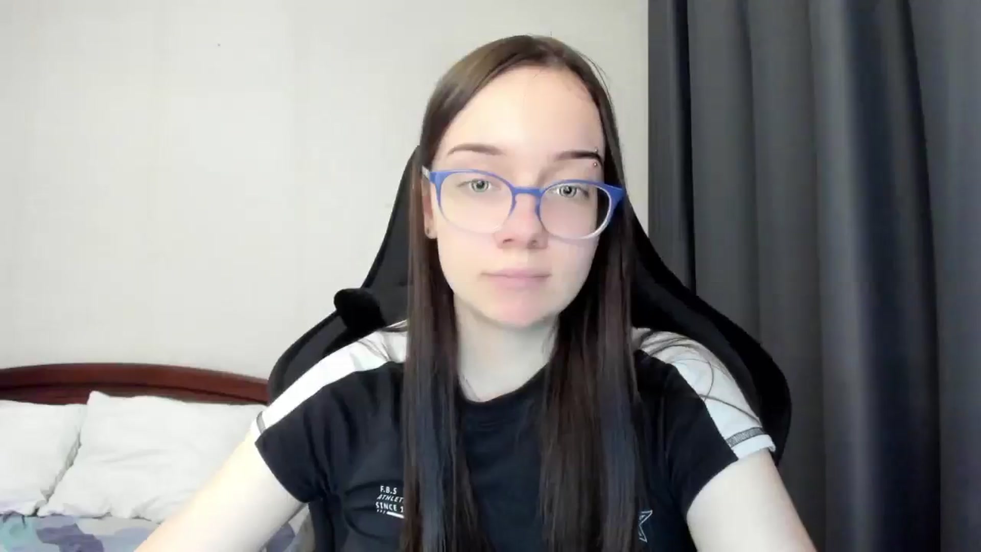 Gallery image thumbnail from Baby_Melania's myfreecams stream on, 03/27/2026, 15:36 image 19 of 20