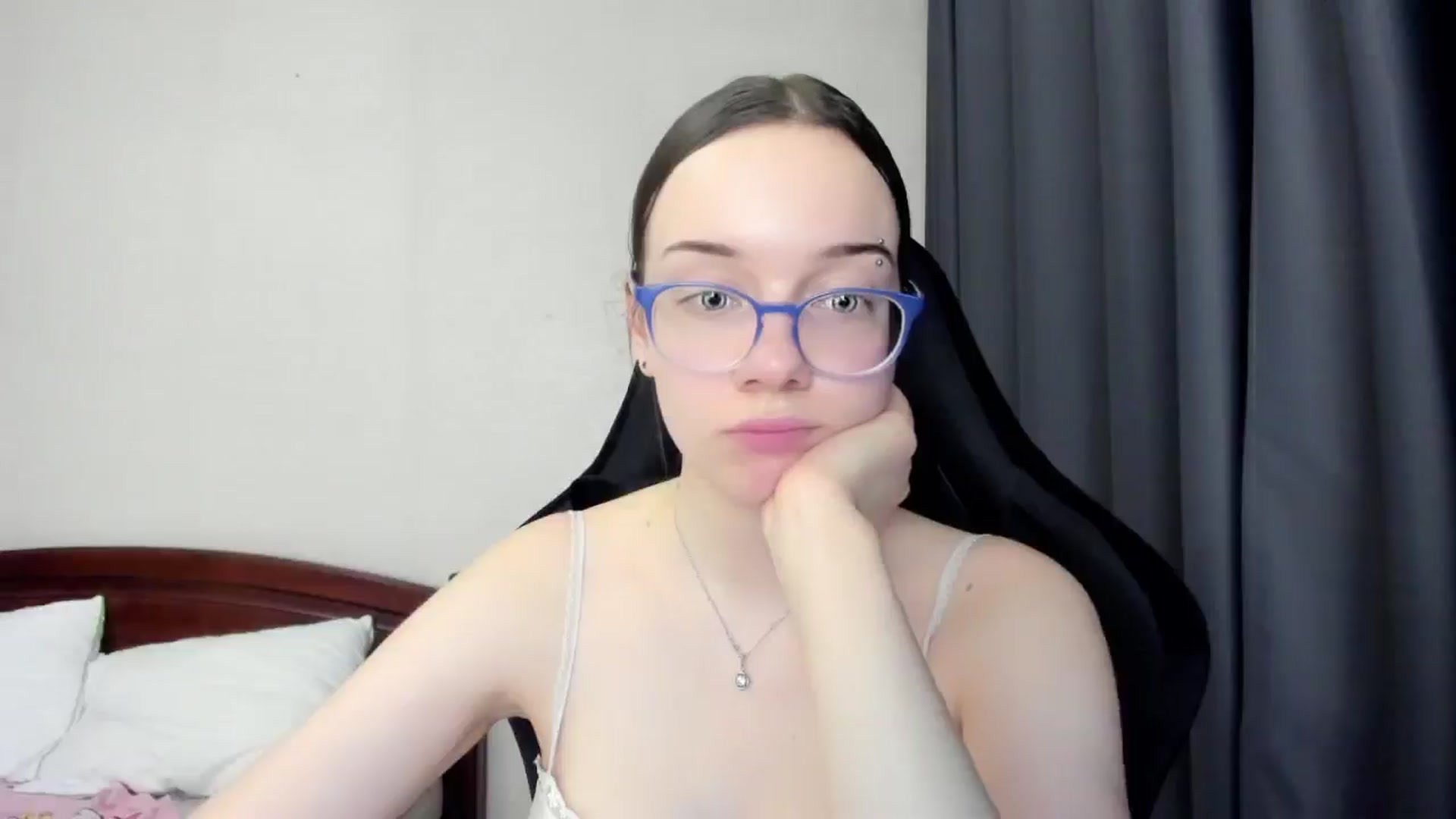 Gallery image thumbnail from Baby_Melania's myfreecams stream on, 03/30/2026, 17:39 image 7 of 20