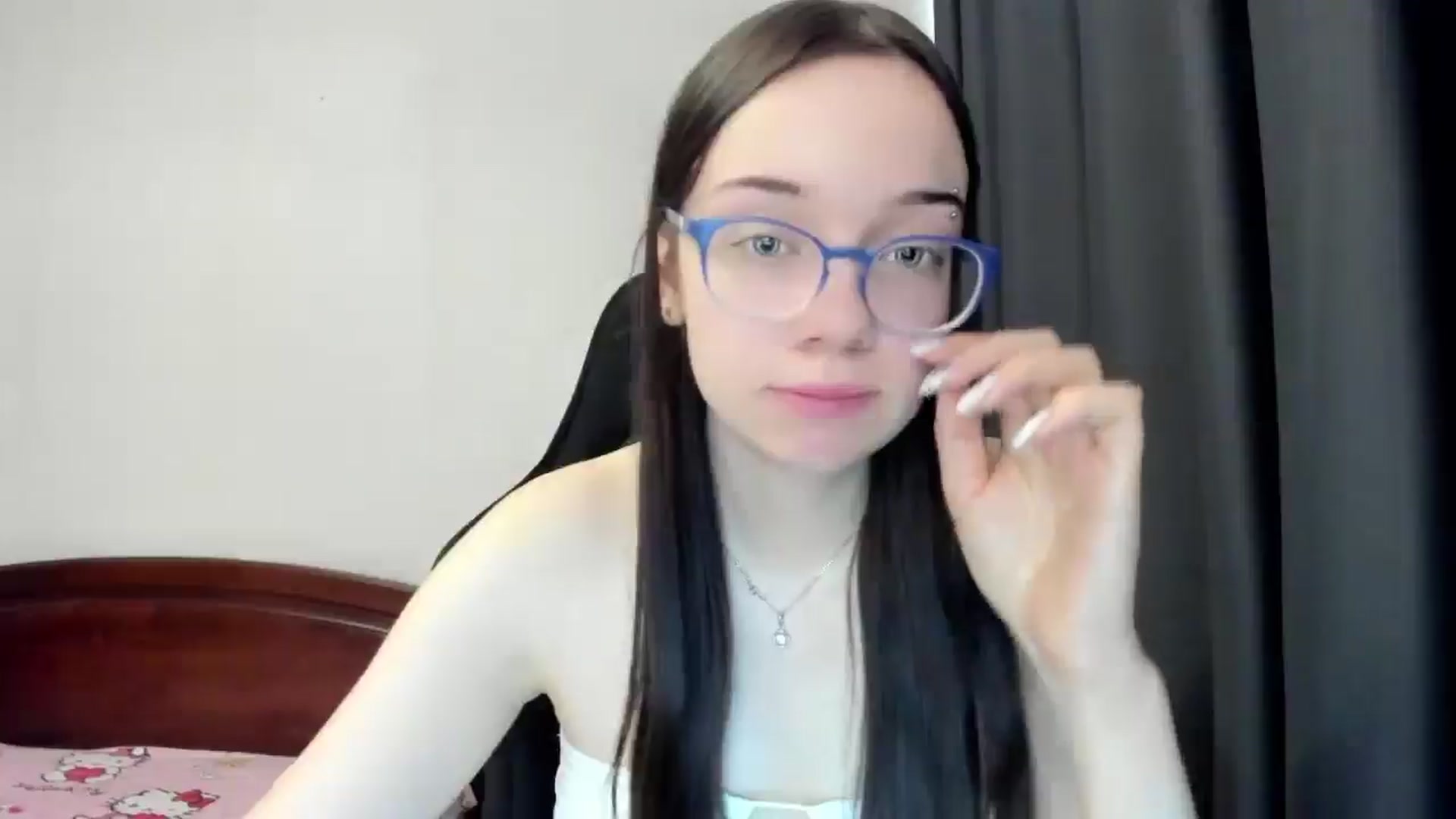 Gallery image thumbnail from Baby_Melania's myfreecams stream on, 04/01/2026, 10:29 image 8 of 20