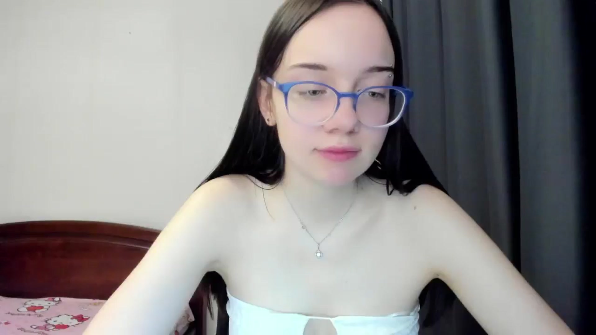 Gallery image thumbnail from Baby_Melania's myfreecams stream on, 04/01/2026, 10:29 image 17 of 20
