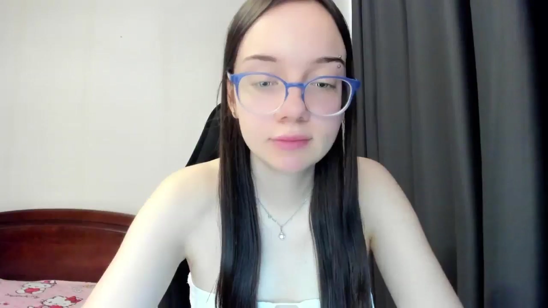 Gallery image thumbnail from Baby_Melania's myfreecams stream on, 04/01/2026, 10:29 image 9 of 20