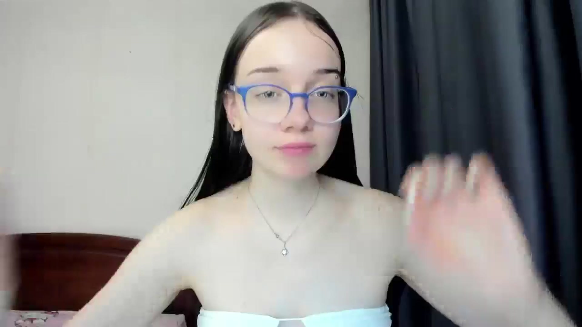 Gallery image thumbnail from Baby_Melania's myfreecams stream on, 04/01/2026, 17:42 image 7 of 20