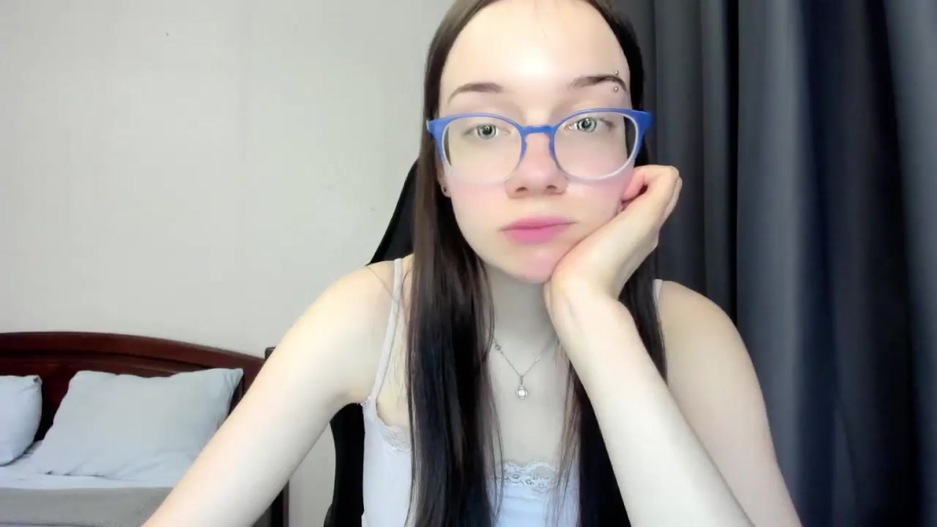 Gallery image thumbnail from Baby_Melania's myfreecams stream on, 04/05/2026, 16:08 image 8 of 20