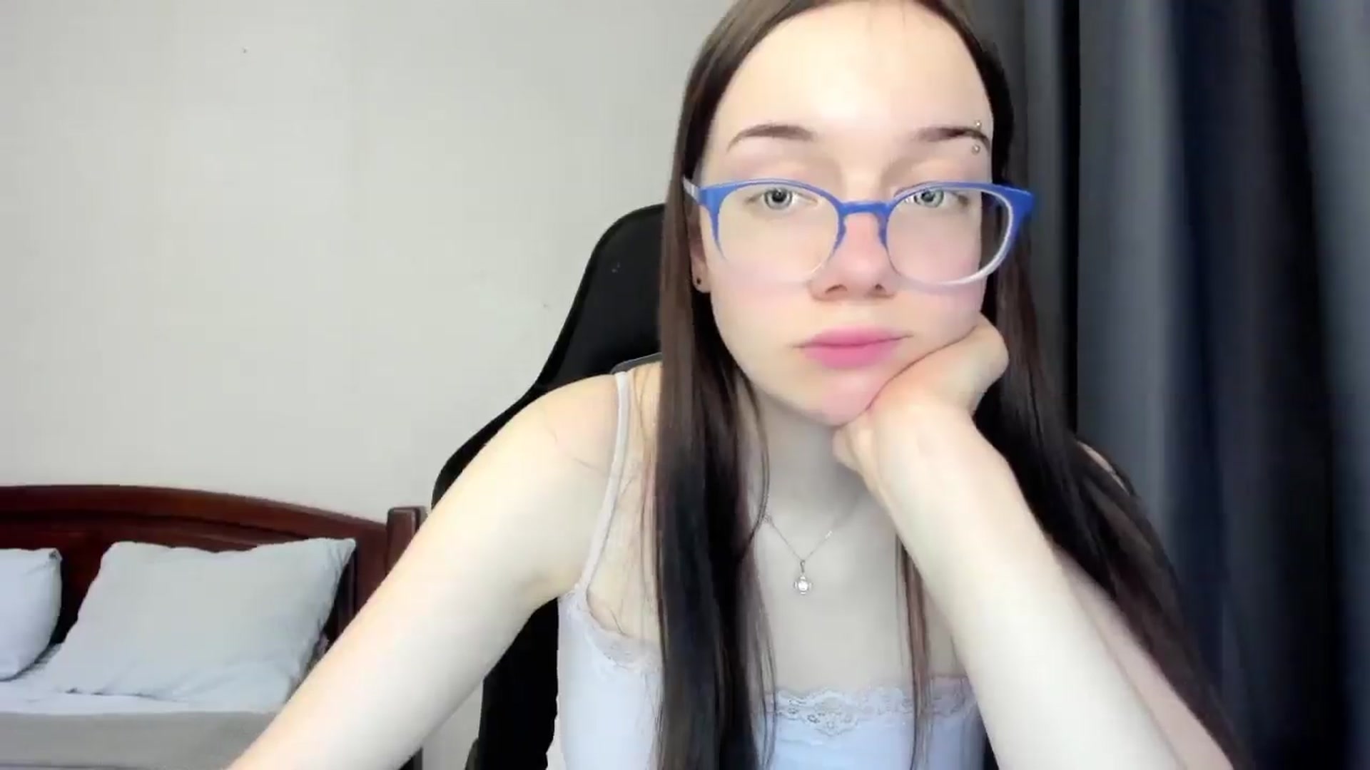 Gallery image thumbnail from Baby_Melania's myfreecams stream on, 04/05/2026, 16:08 image 19 of 20