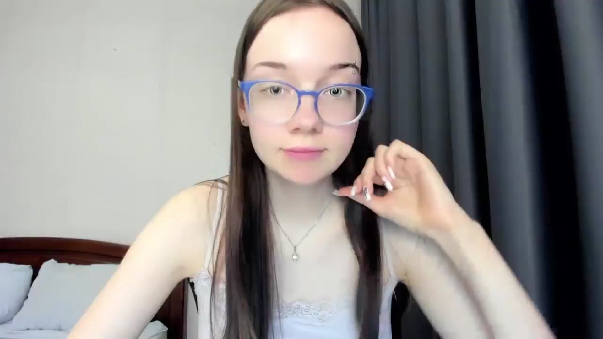 Gallery image thumbnail from Baby_Melania's myfreecams stream on, 04/05/2026, 17:53 image 12 of 20