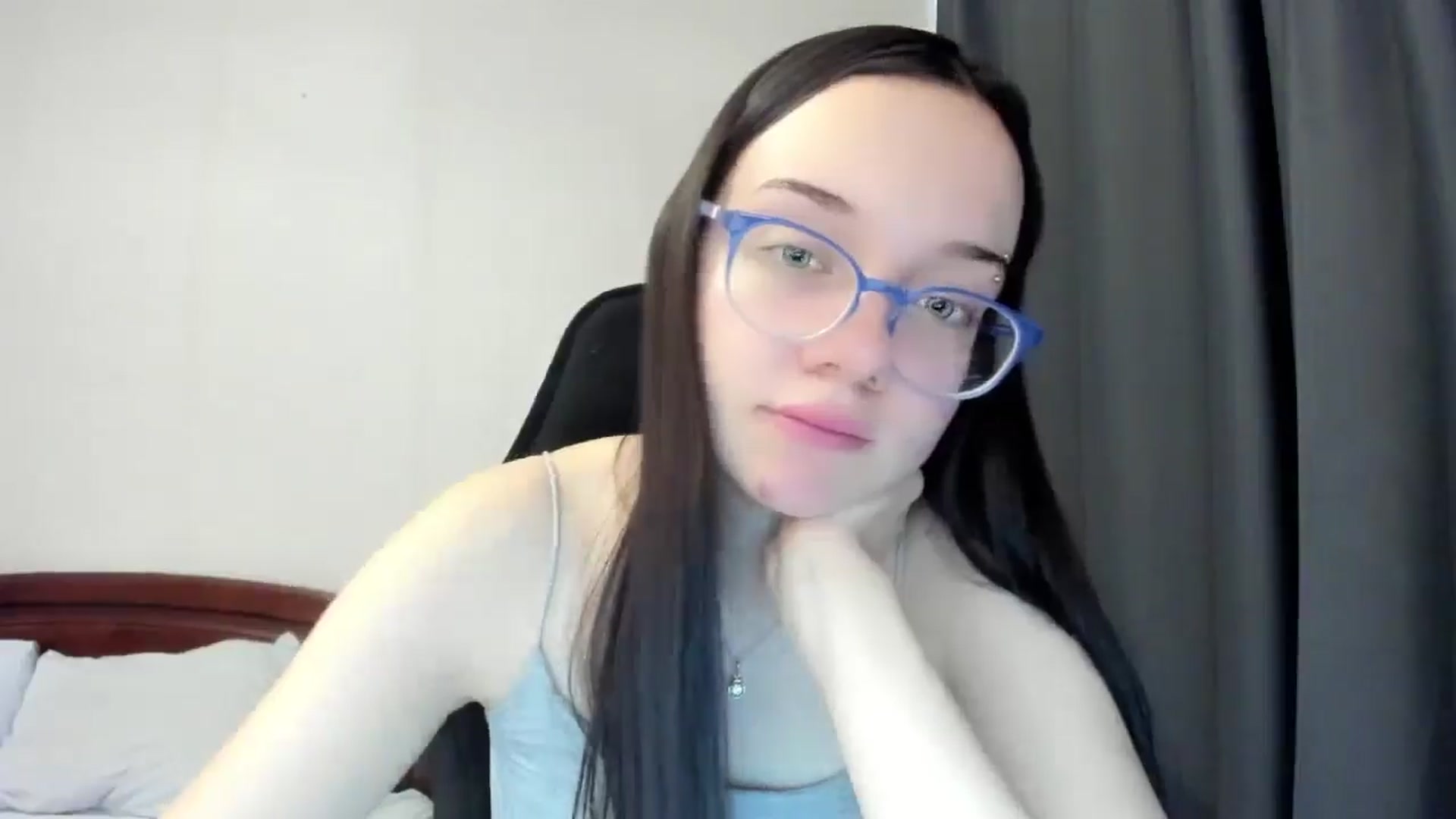 Gallery image thumbnail from Baby_Melania's myfreecams stream on, 04/11/2026, 12:21 image 11 of 20