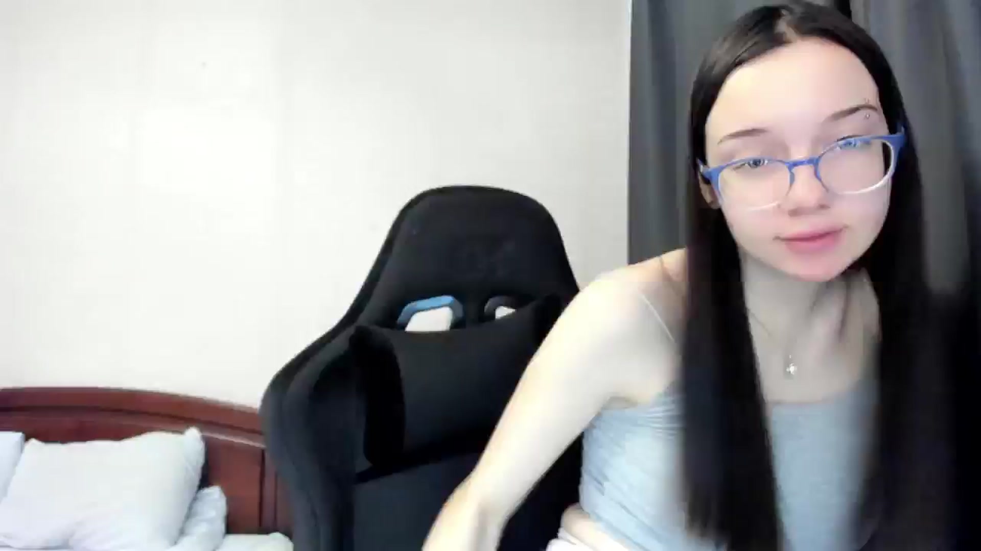 Gallery image thumbnail from Baby_Melania's myfreecams stream on, 04/11/2026, 12:21 image 16 of 20