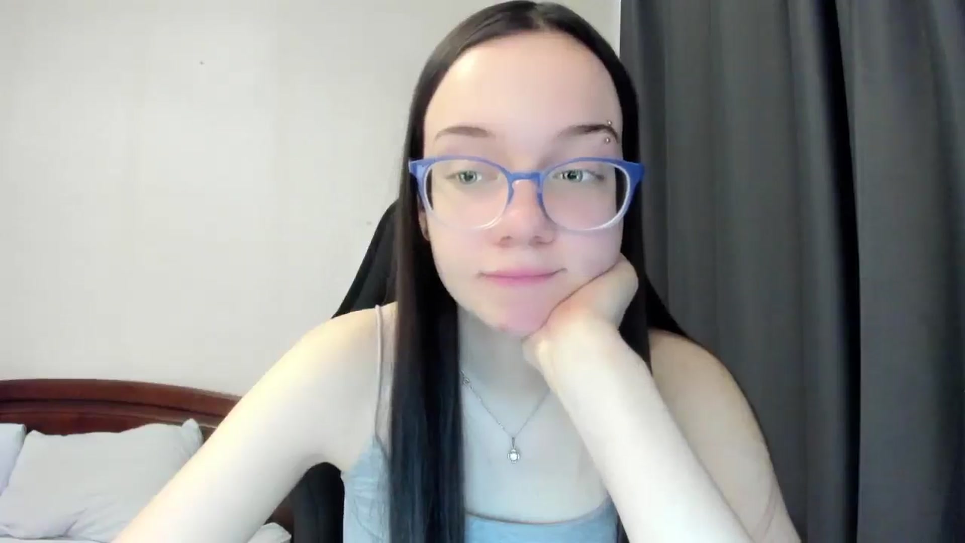 Gallery image thumbnail from Baby_Melania's myfreecams stream on, 04/11/2026, 12:21 image 15 of 20