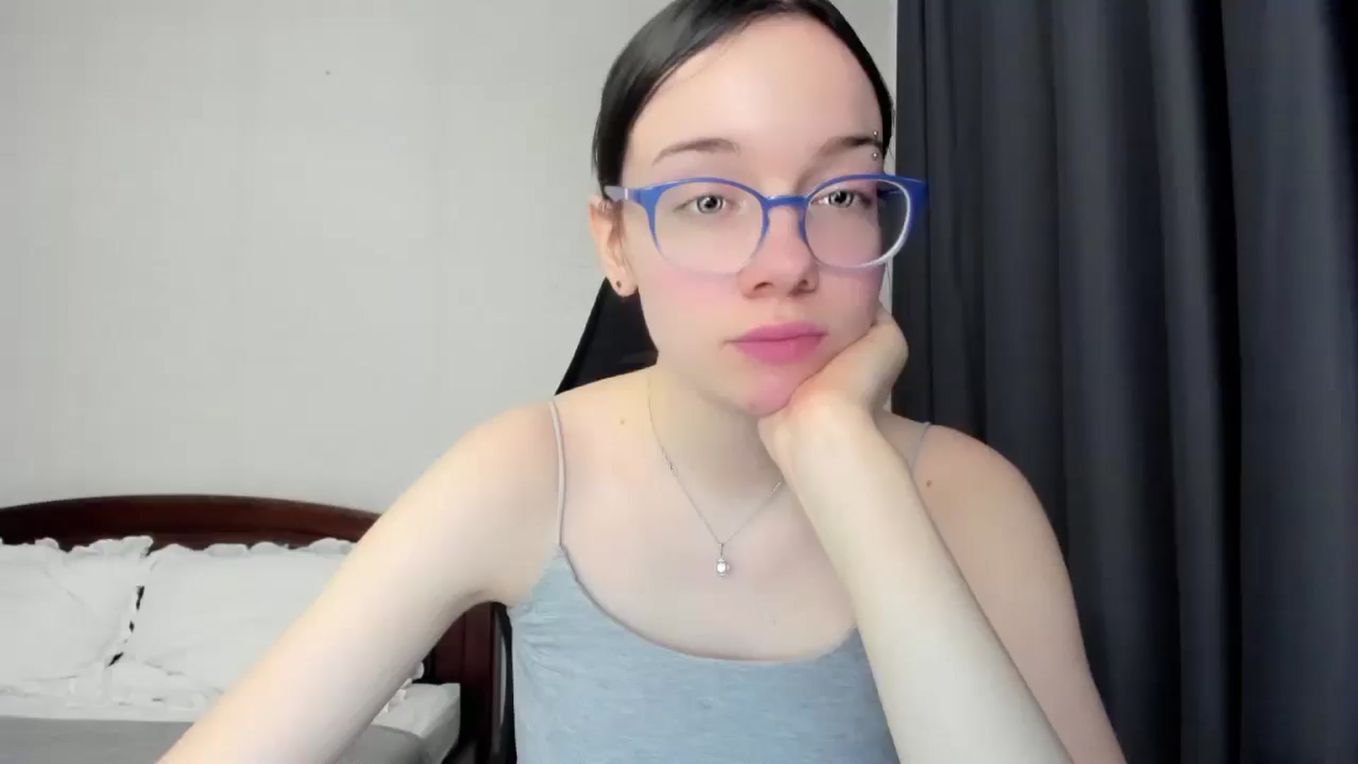 Gallery image thumbnail from Baby_Melania's myfreecams stream on, 04/19/2026, 15:27 image 1 of 20